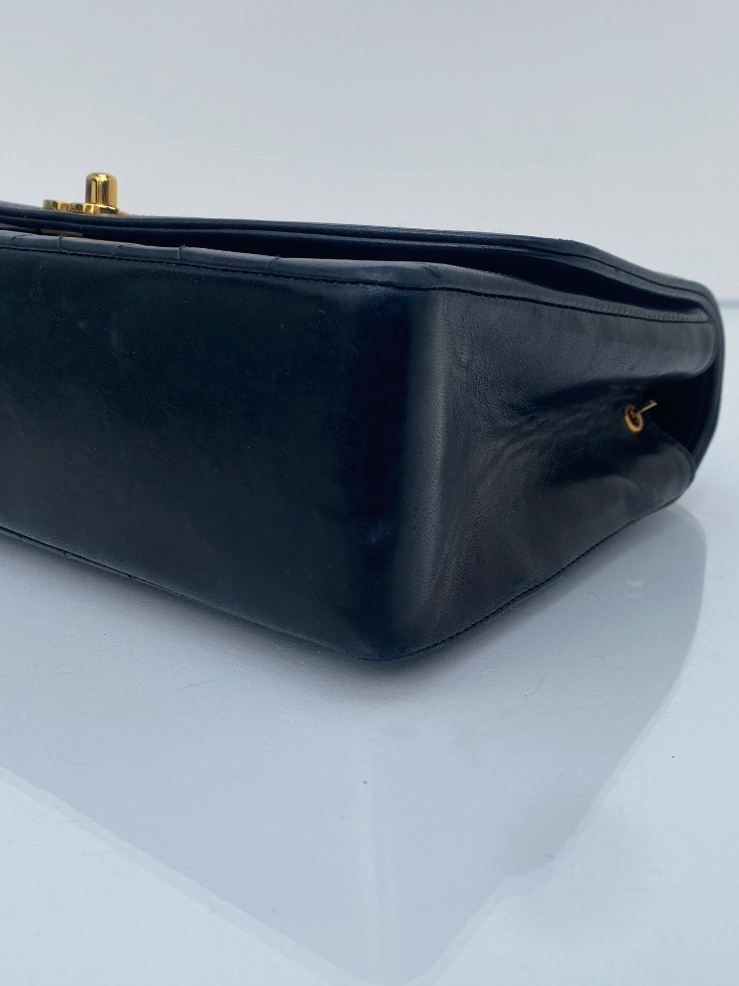 Chanel Diana Black Medium Lambskin 24KGHW