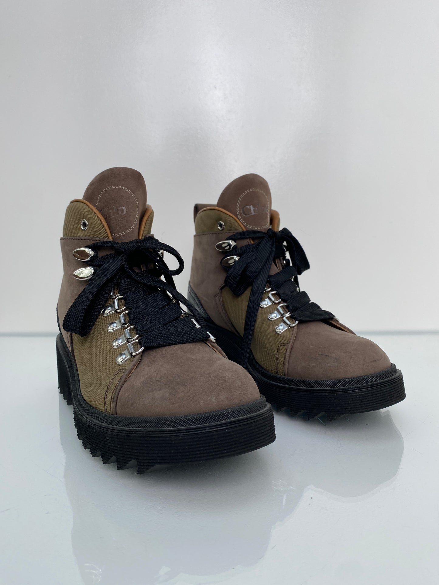 Chloé Brown Suede & Black Rubber Combat Boots, 39