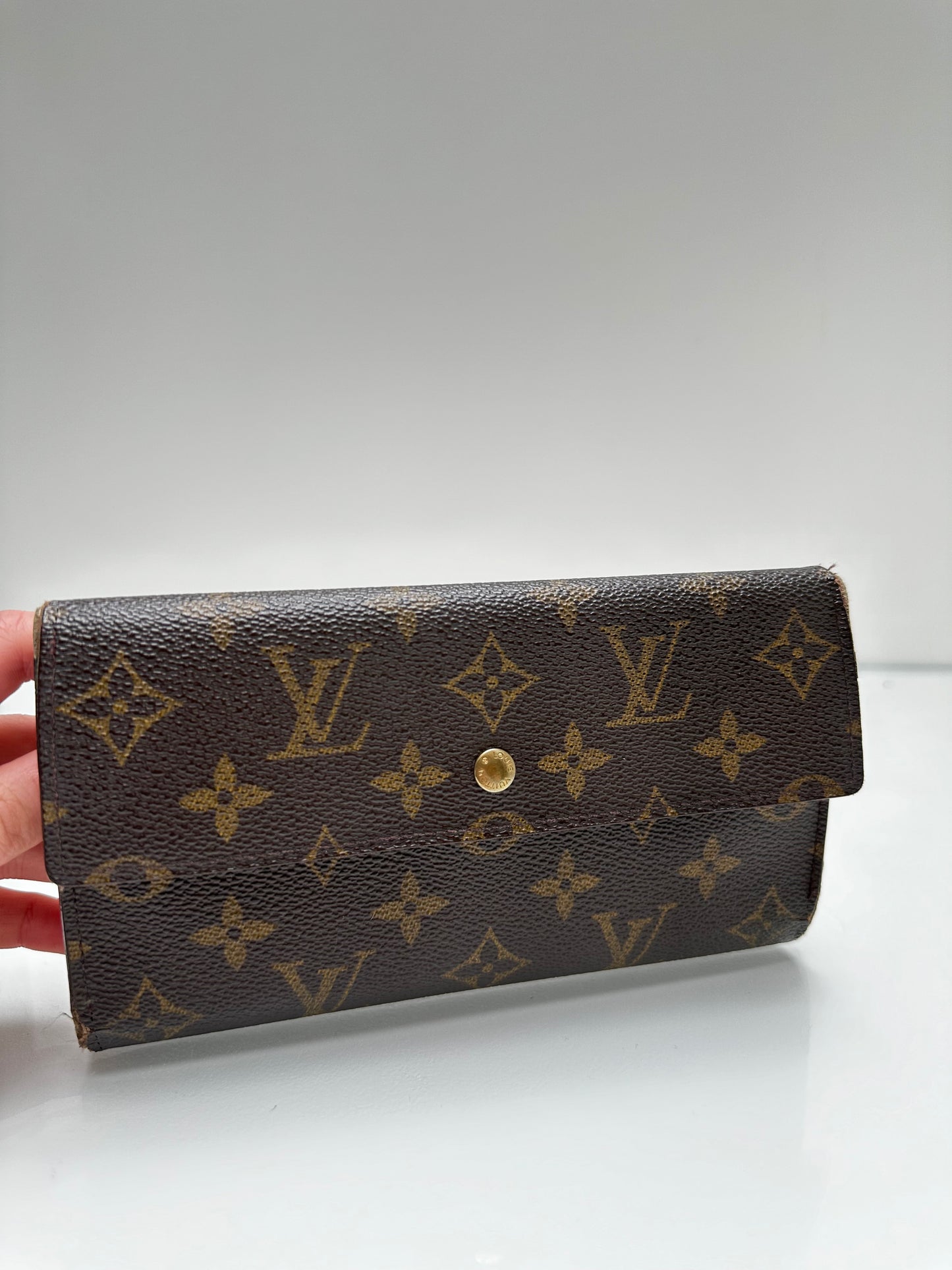 Louis Vuitton Monogram Sarah Wallet