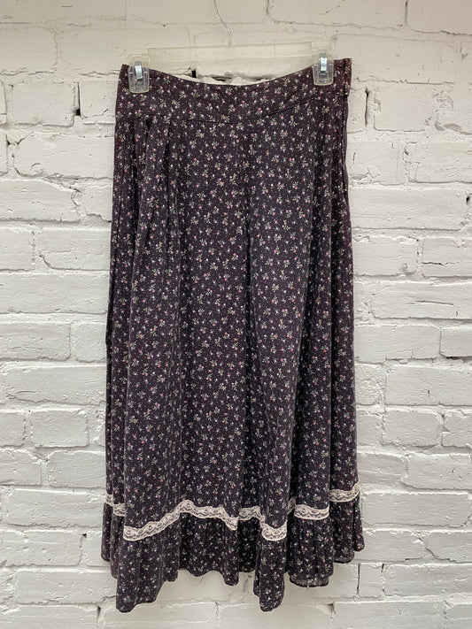 Jessica’s Gunnies Black Floral & Lace Maxi Skirt, 11