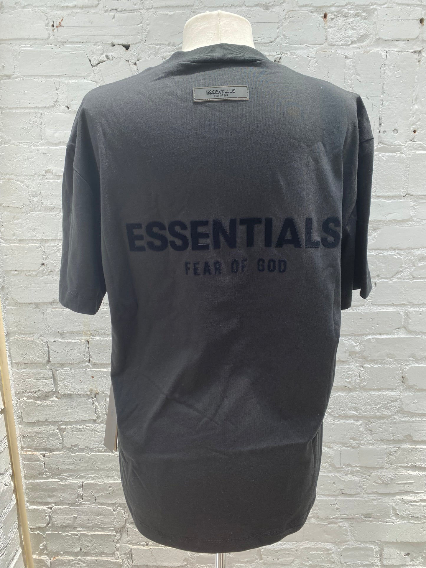 Essentials Black T Shirt, XS