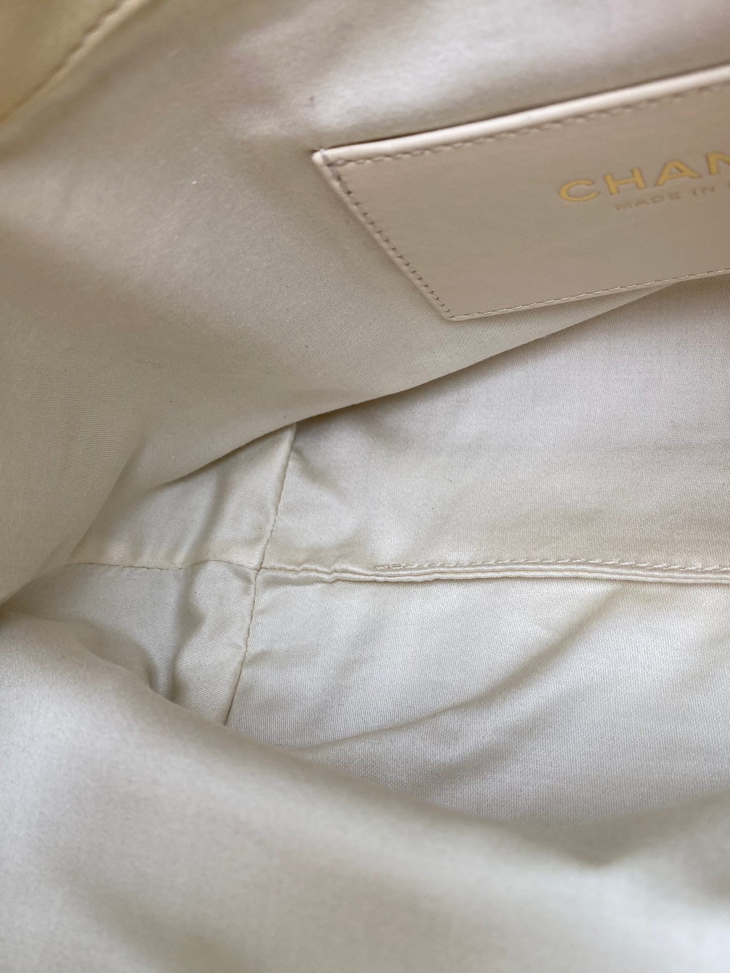 Chanel 26C Light Beige Quilted Hobo Bag GHW