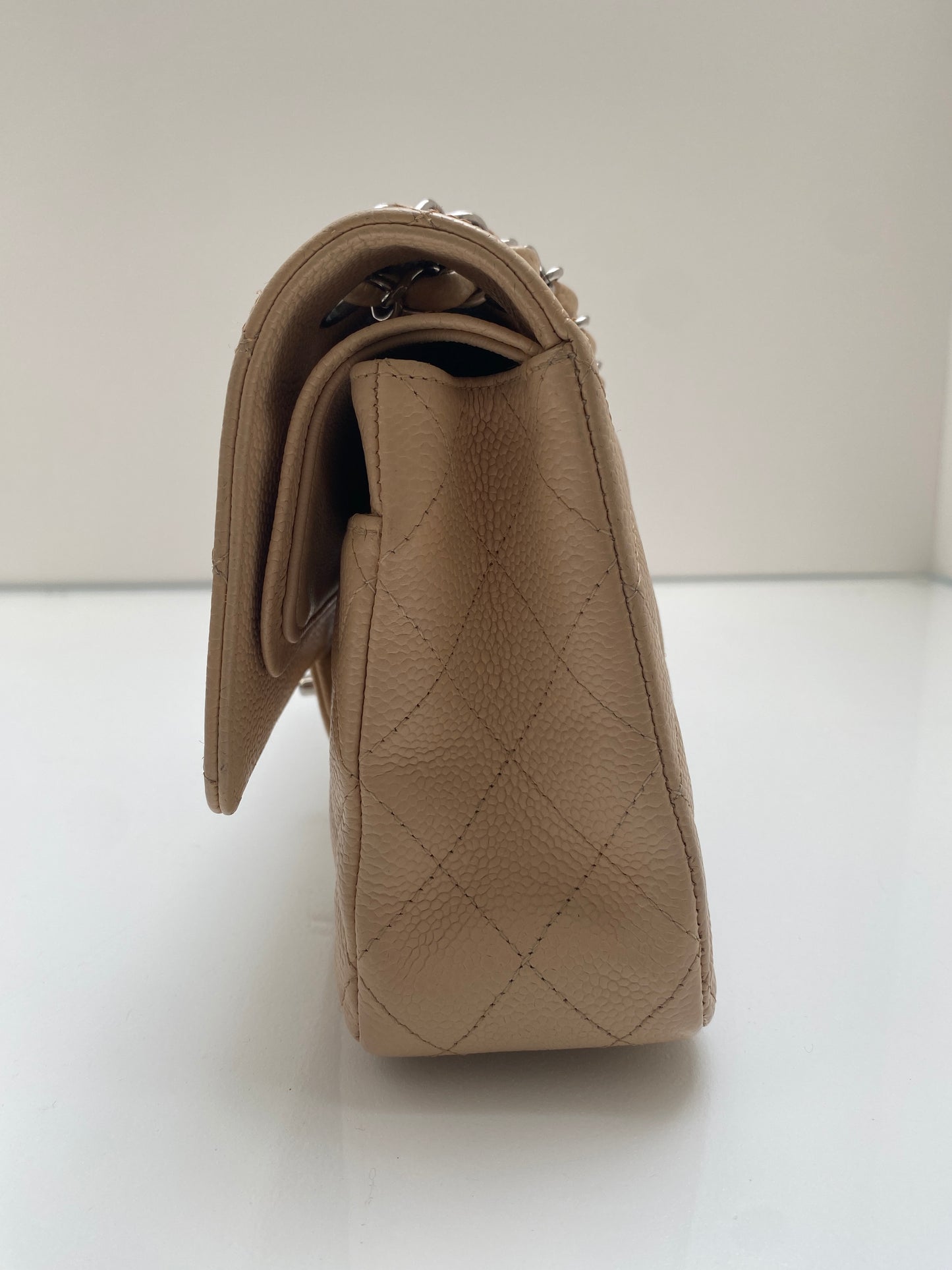 Chanel Classic Flap Medium Beige Caviar SHW