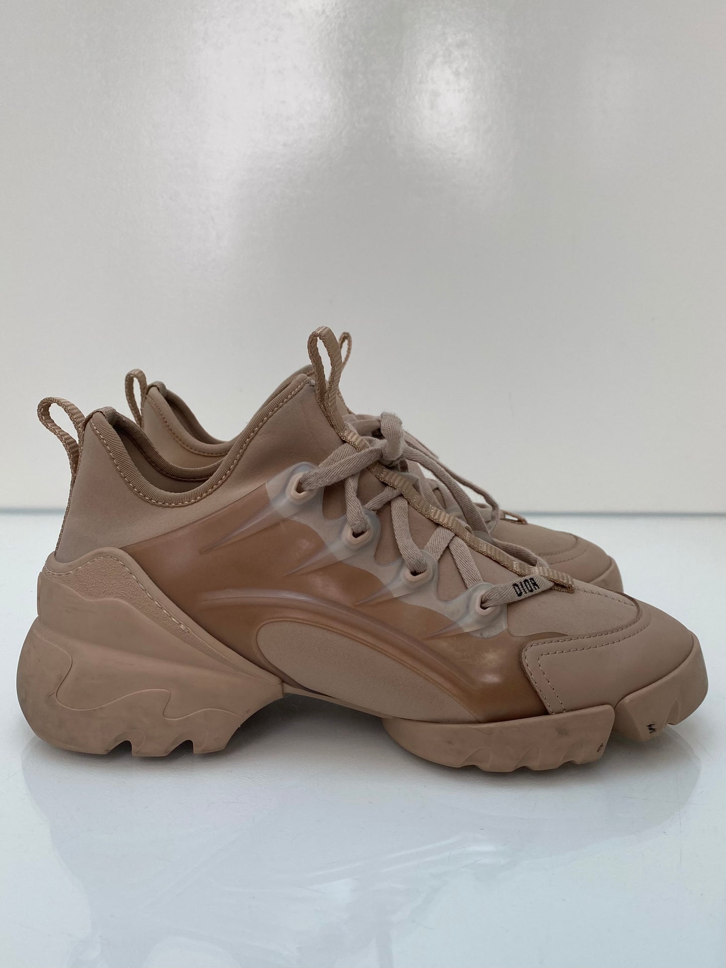 Dior Tan Mauve Sneakers, 38