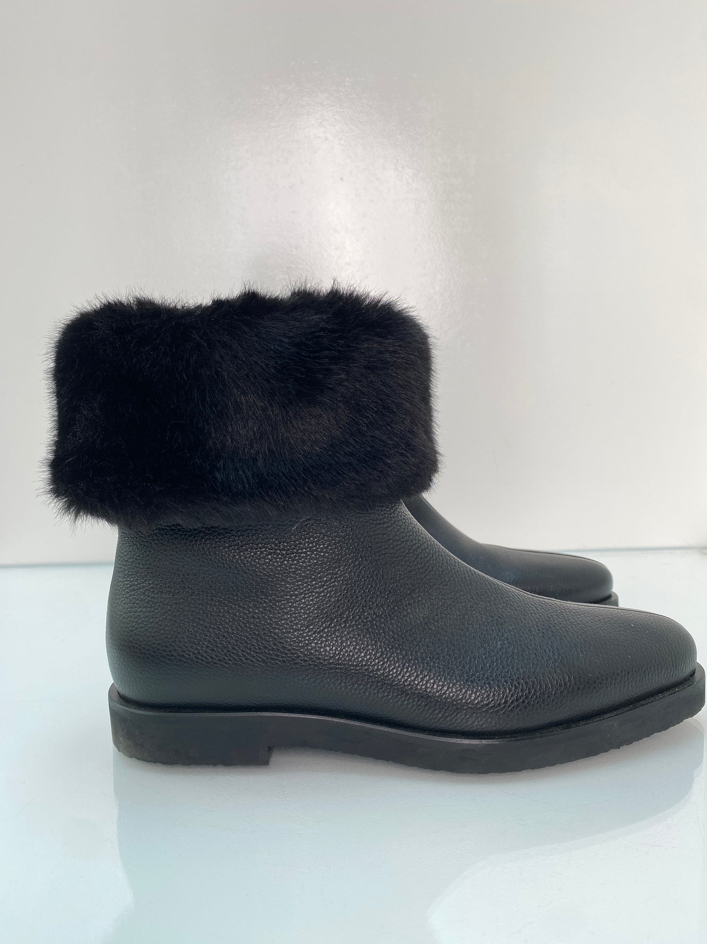 Toteme Black Faux Fur Boots, 39