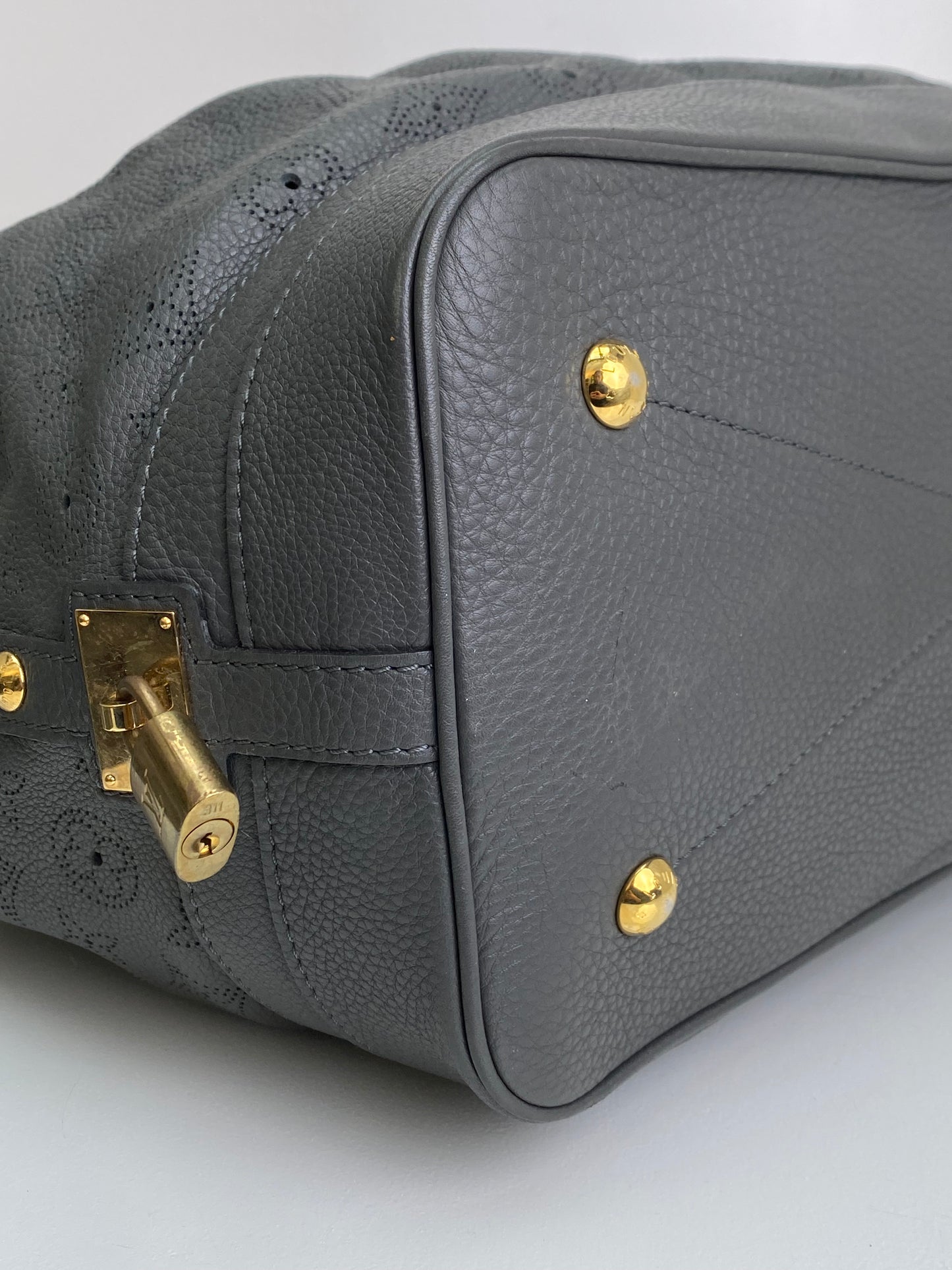 Louis Vuitton Stellar Grey Mahina Tote Bag GHW
