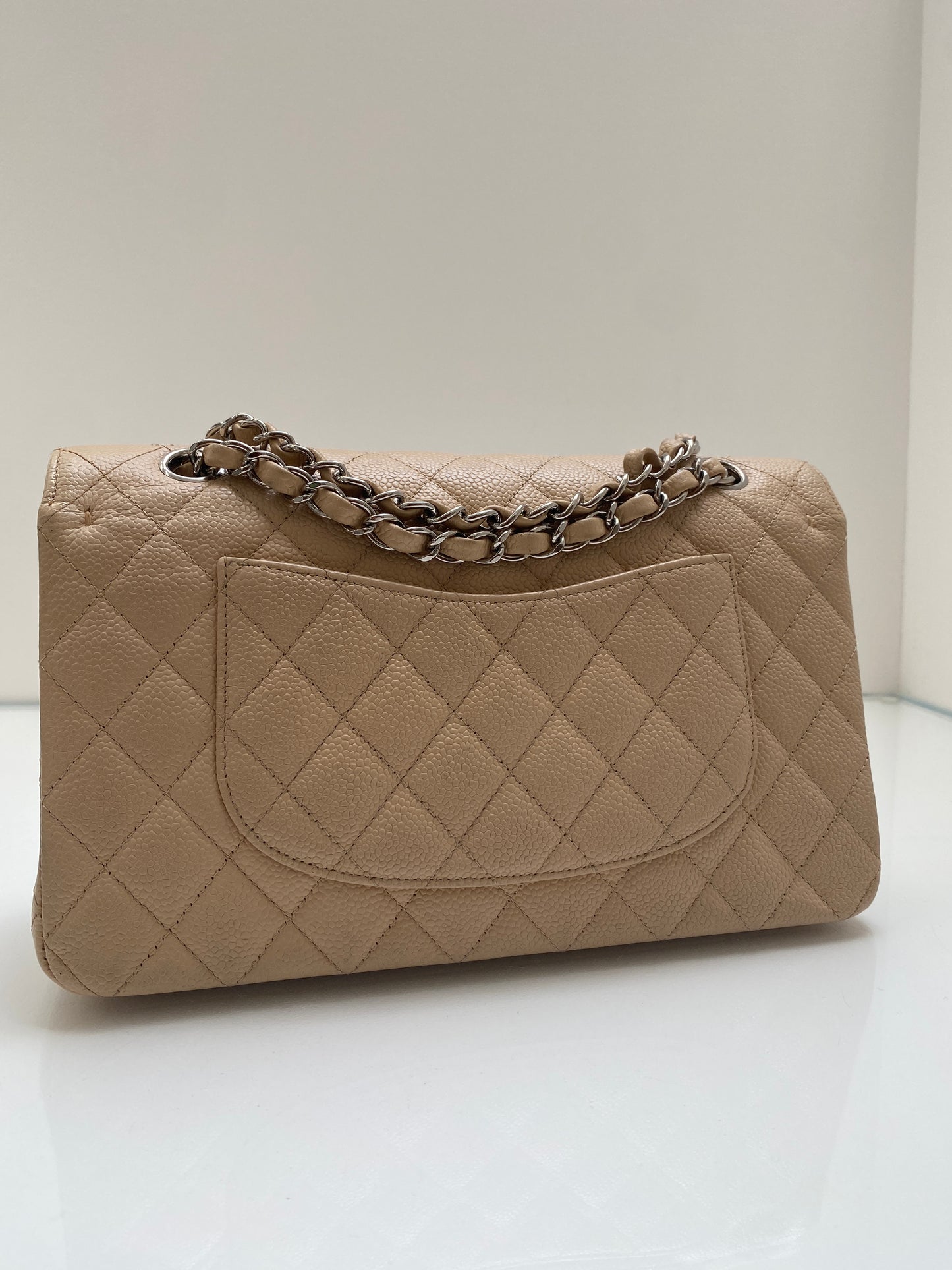 Chanel Classic Flap Medium Beige Caviar SHW