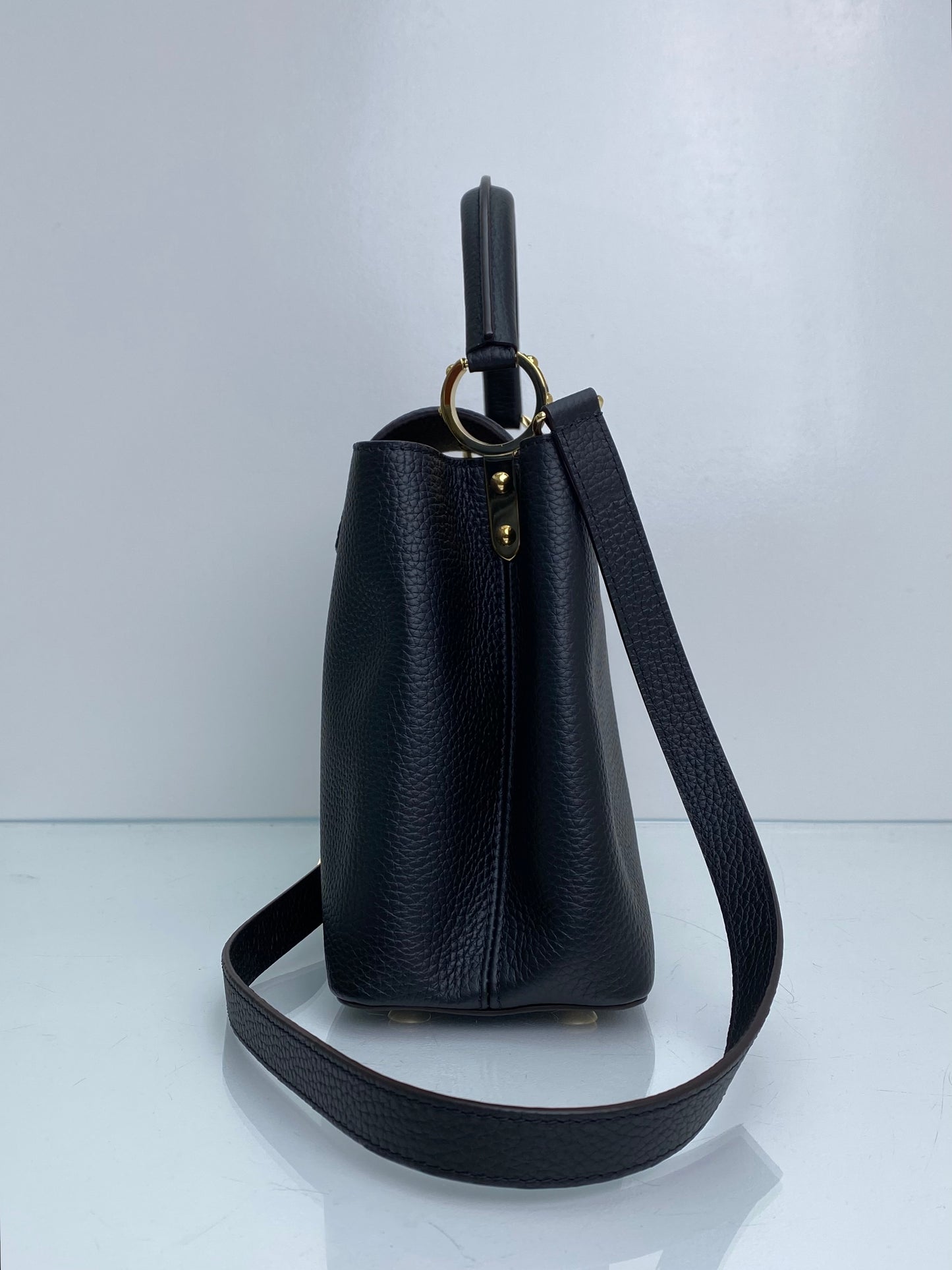 Louis Vuitton Capucines MM Black GHW