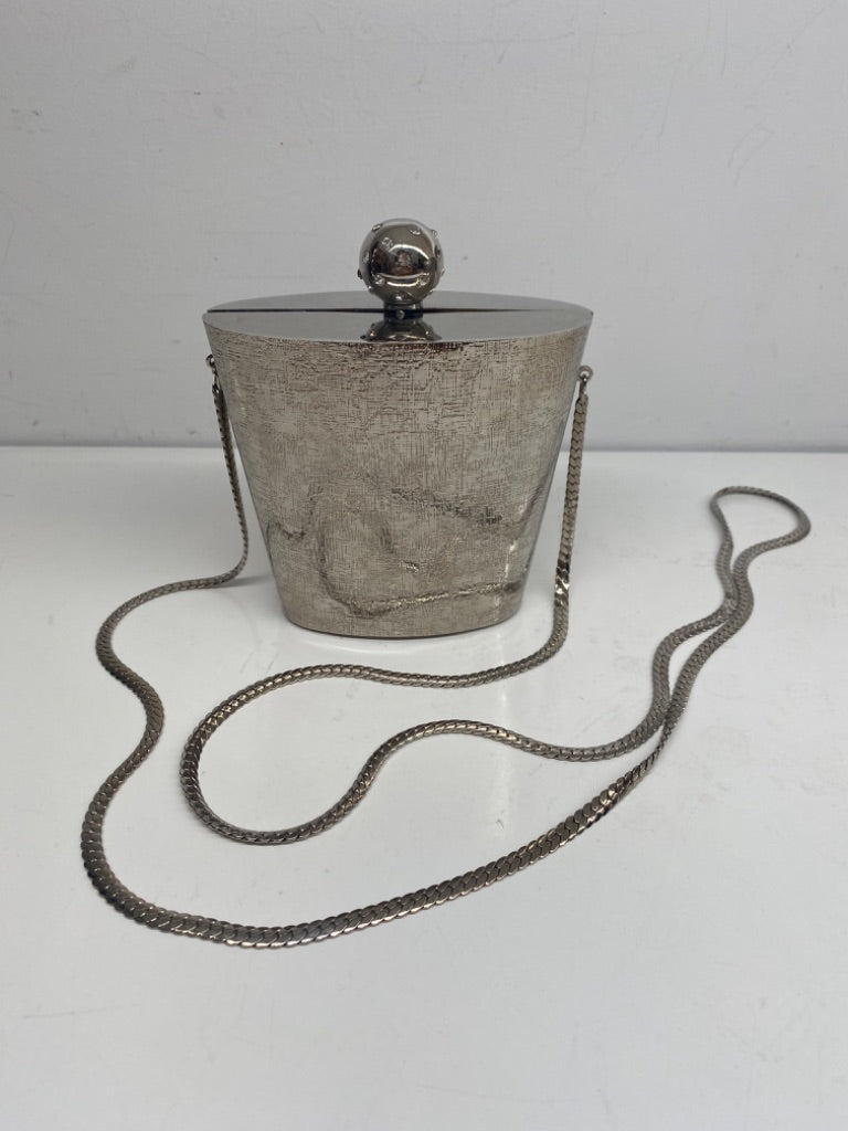 Elan Silver Evening Kisslock Clutch