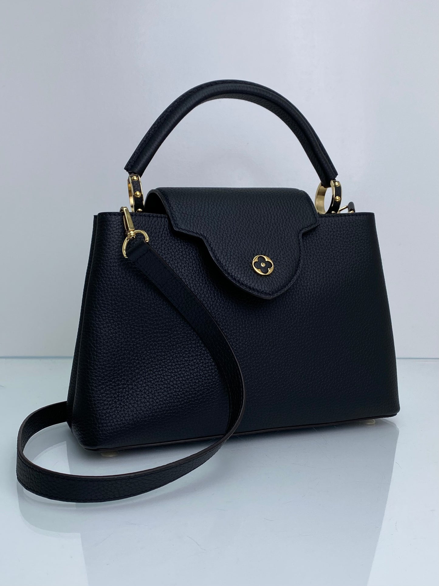 Louis Vuitton Capucines MM Black GHW