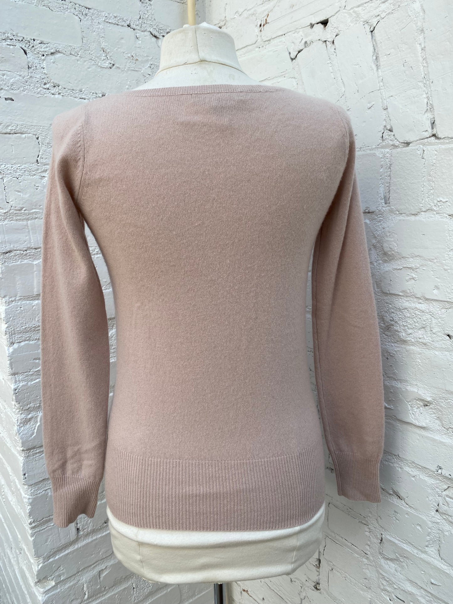 Neiman Marcus Pink Cashmere Sweater, S