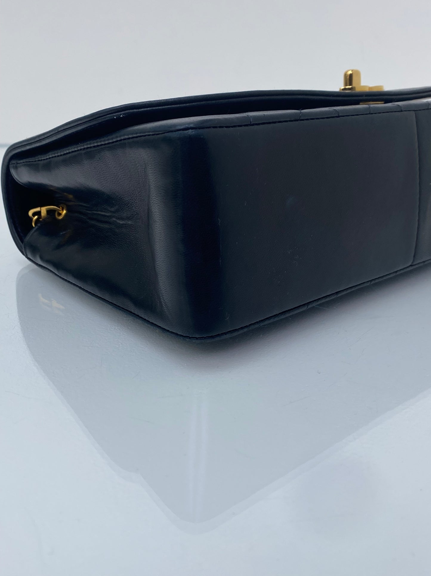 Chanel Diana Black Medium Lambskin 24KGHW