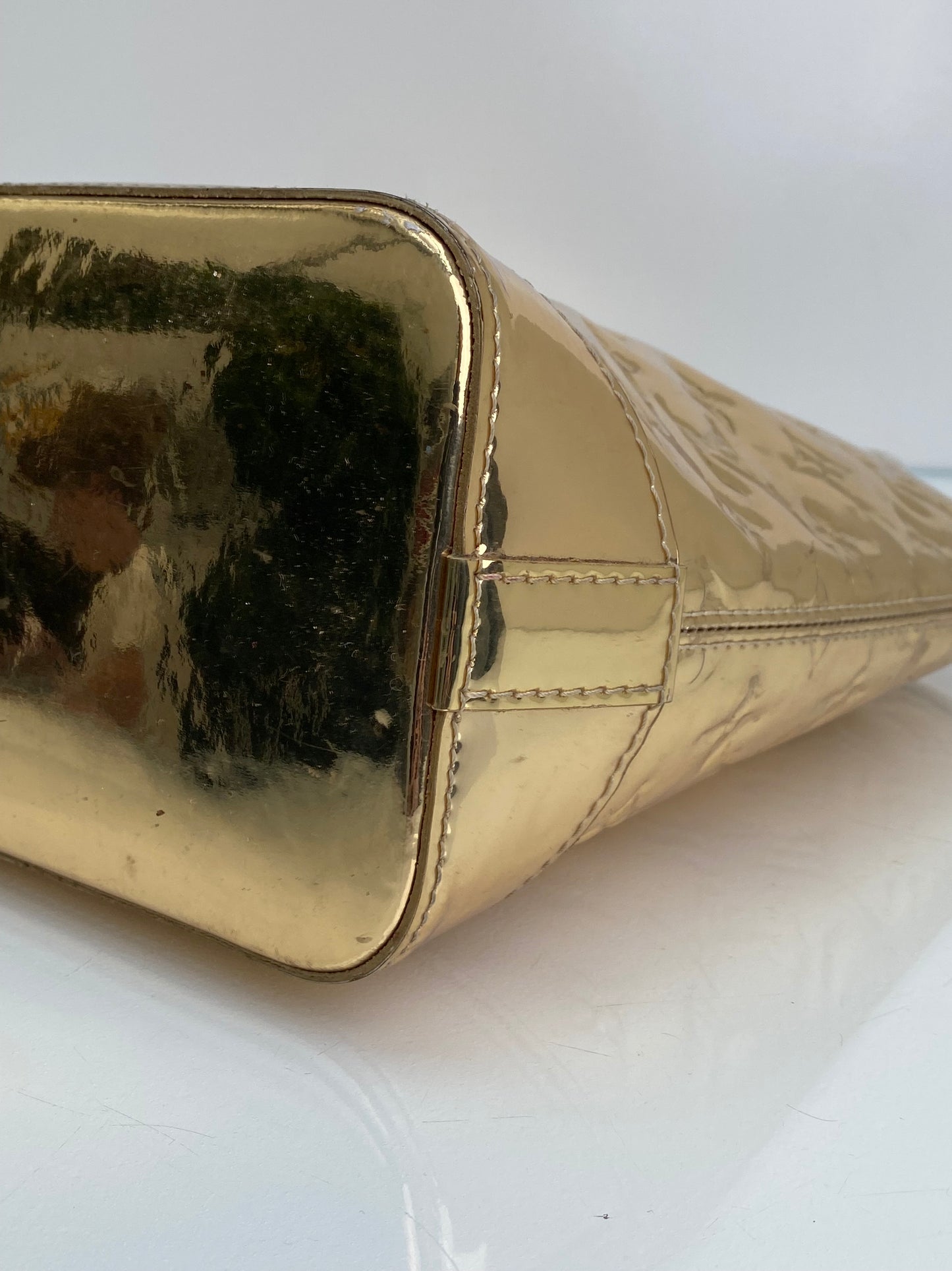 Louis Vuitton Gold Monogram Miroir Lockit PM Bag GHW