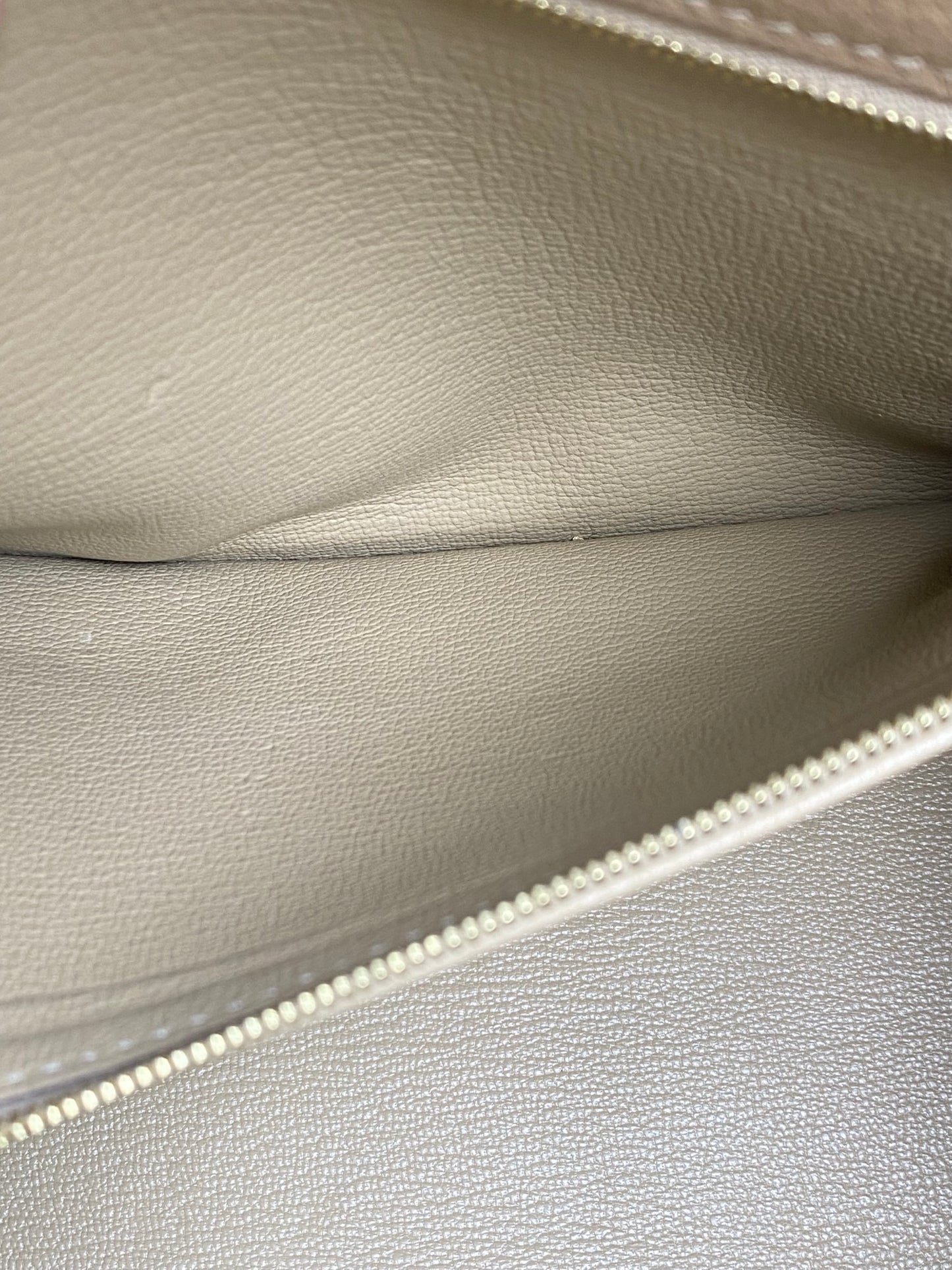 Hermes Kelly 28 Trench Togo GHW #A