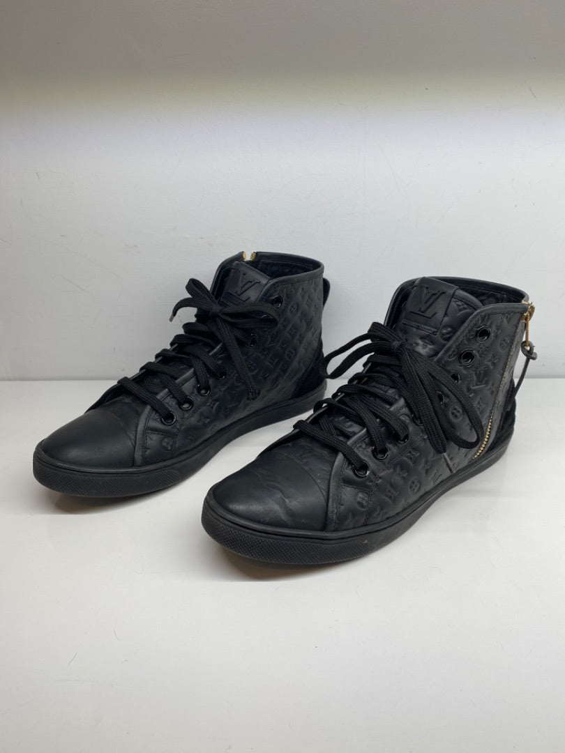 Louis Vuitton Black Leather Boots, Sz 38