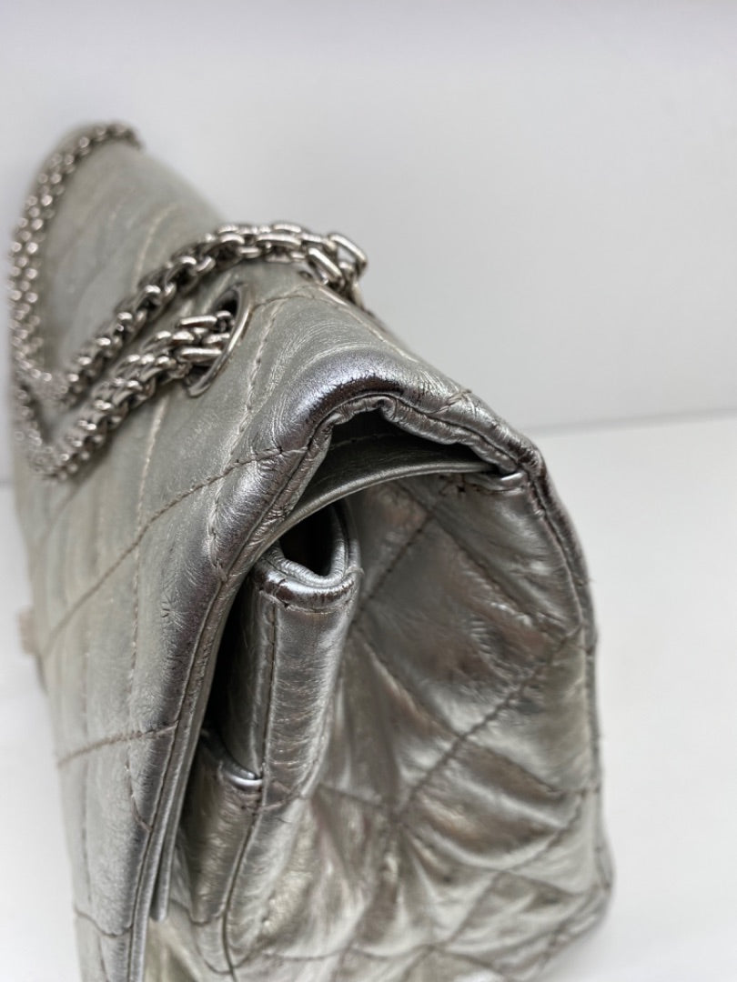 Chanel Jumbo Double Flap Reissue, Metallic Silver SHW