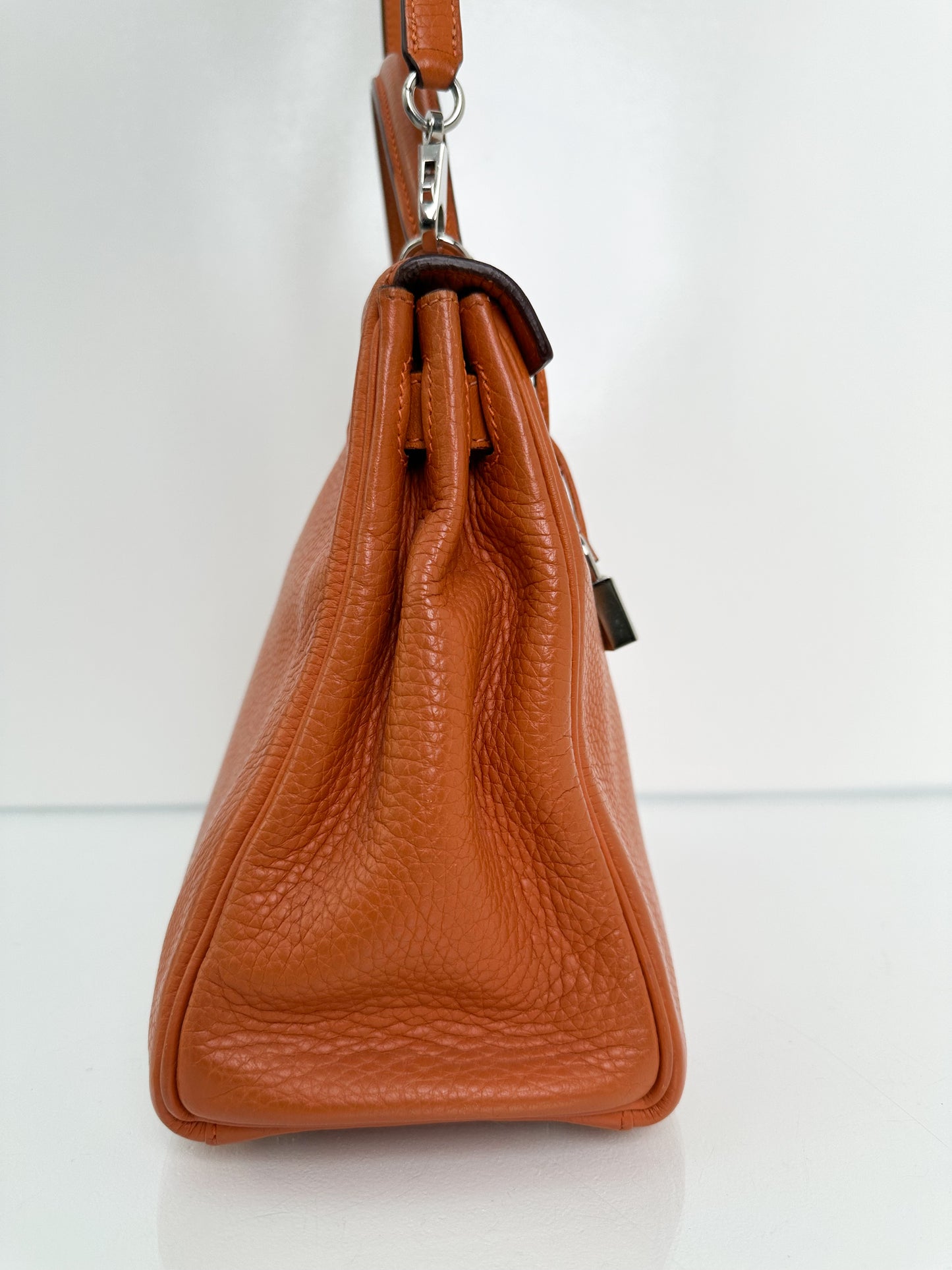 Hermes Kelly 28 Orange Togo PHW #H
