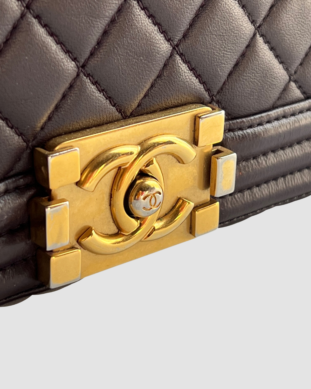Chanel Boy Bag Aubergine Lambskin GHW #23, D + C