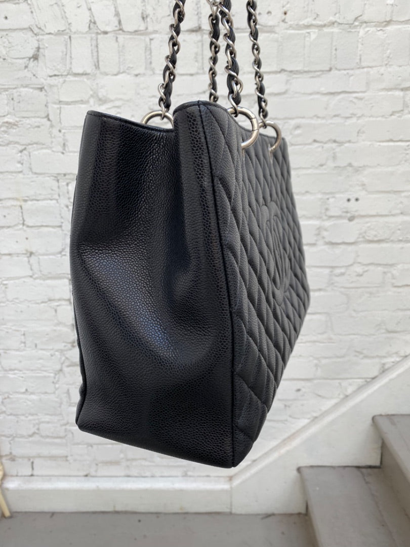 Chanel GST XL Black Caviar SHW #18, Dustbag