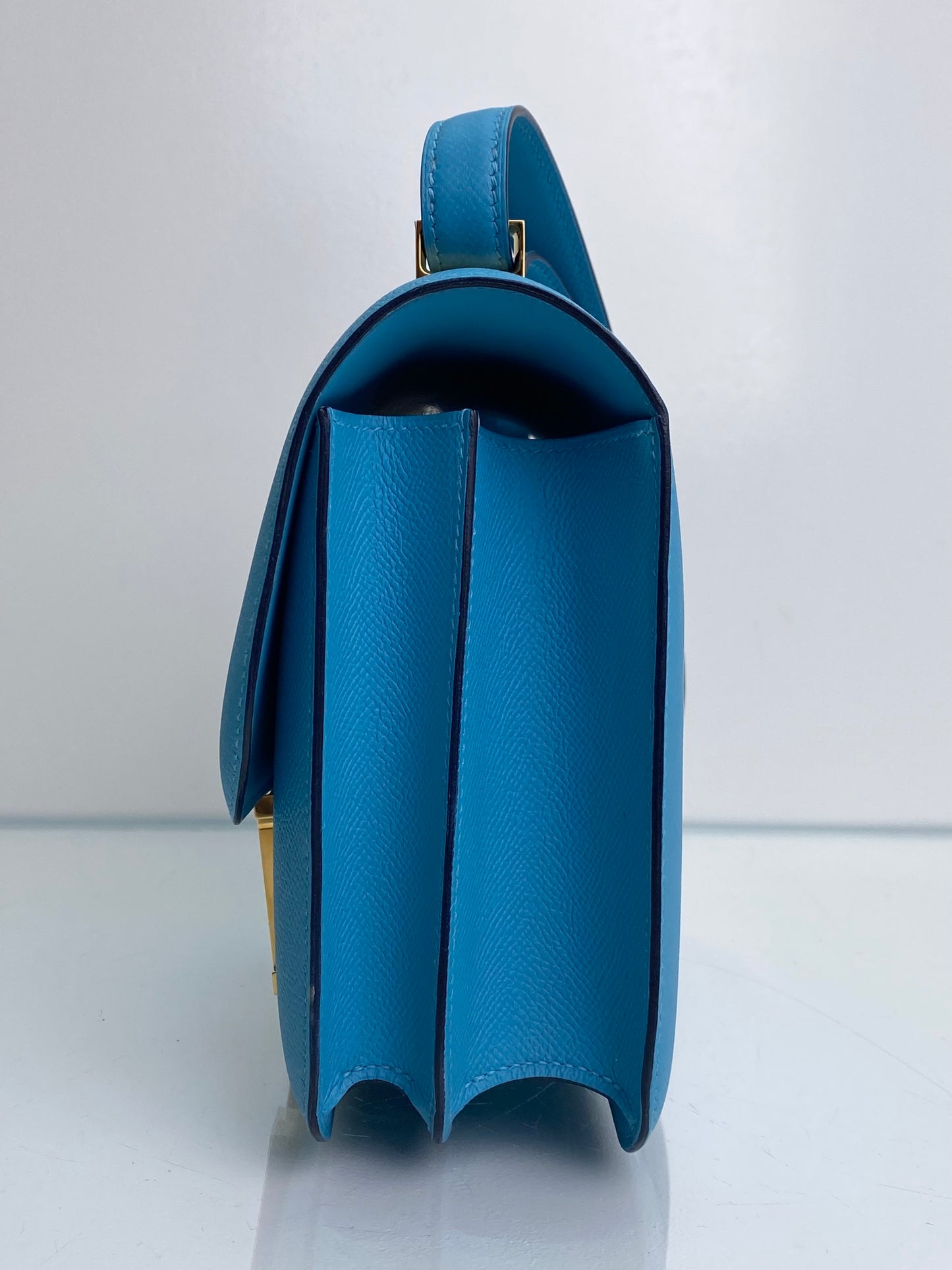 Hermes Constance 24 Bleu Celeste Epsom GHW #C