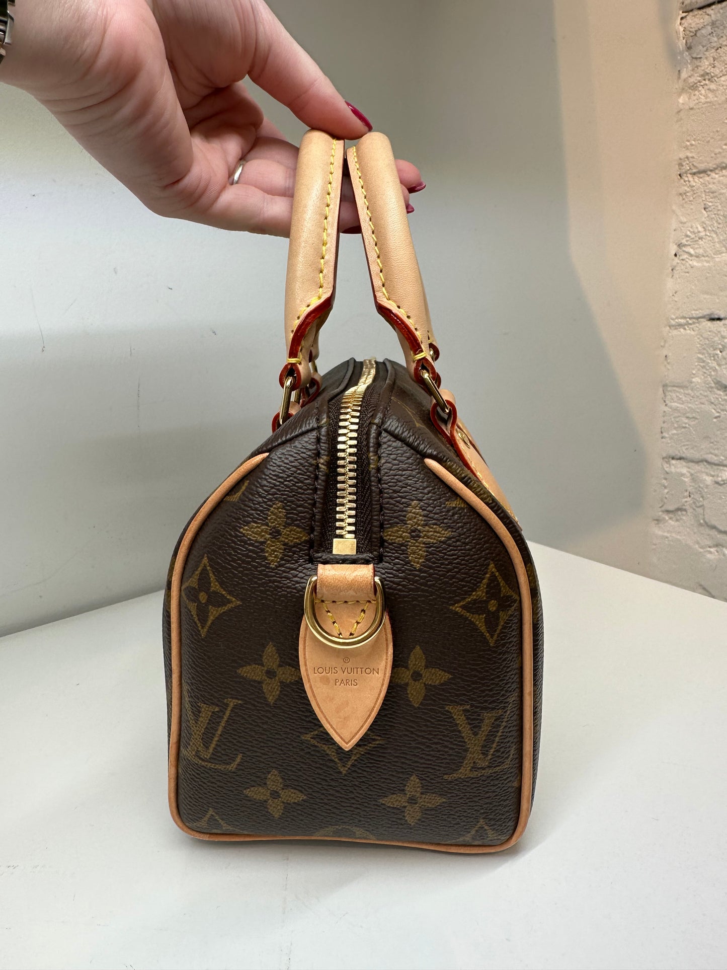 Louis Vuitton Speedy Bandouliere 20