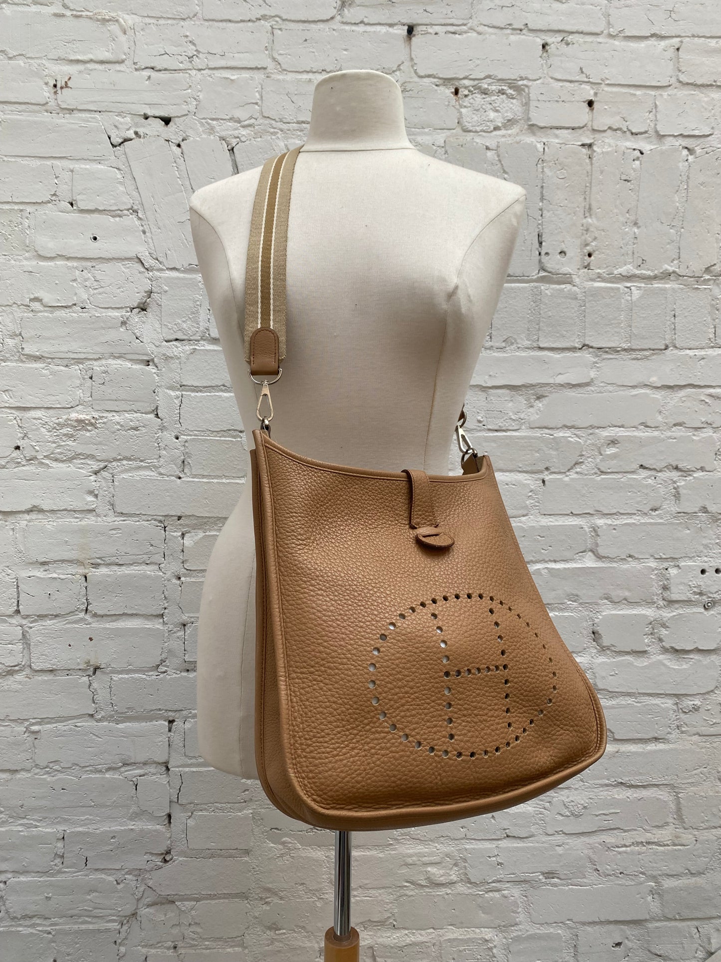 Hermes Evelyne GM Biscuit PHW