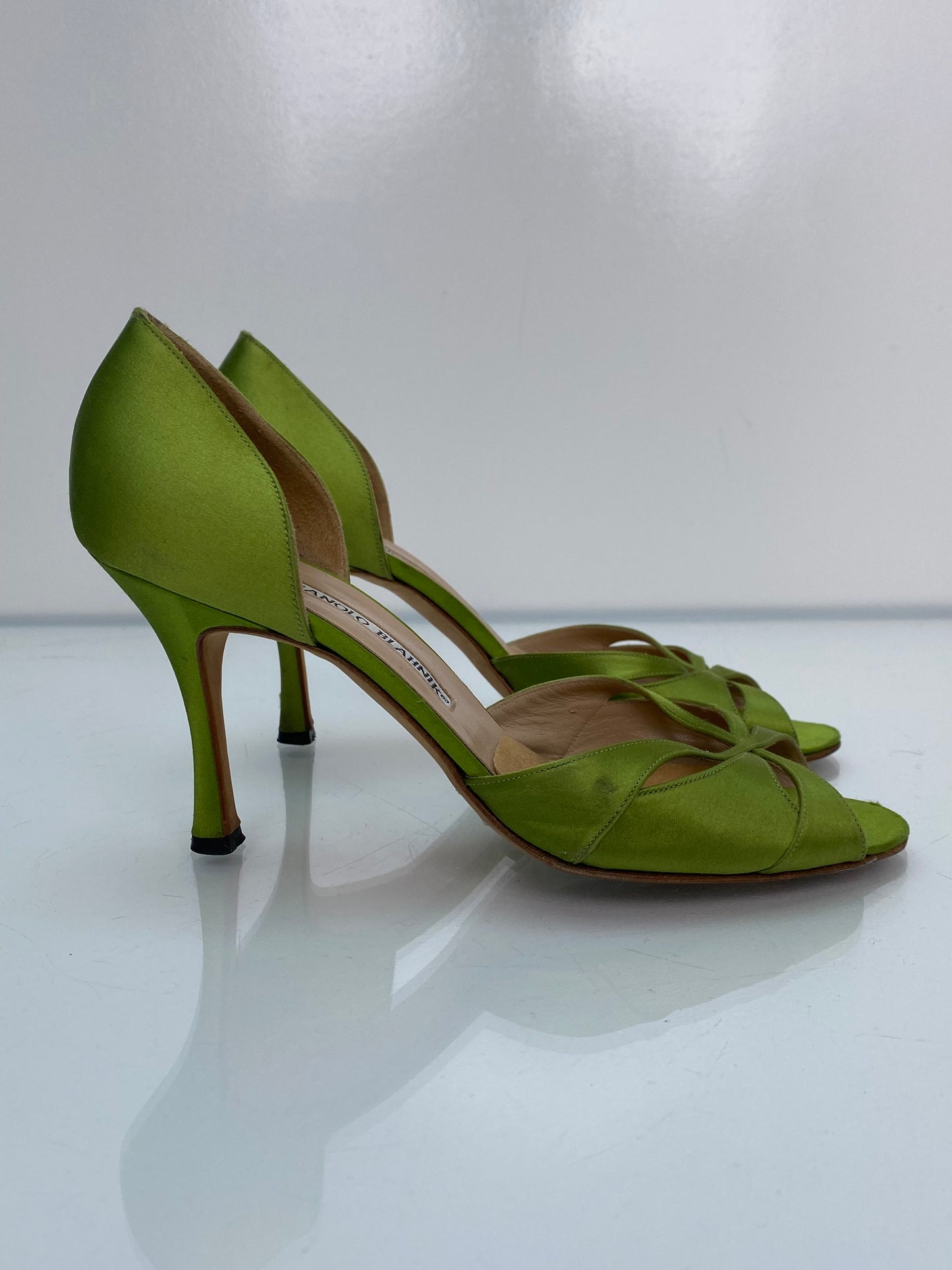 Manolo Blahnik Green Peep Toe Heels, 37.5