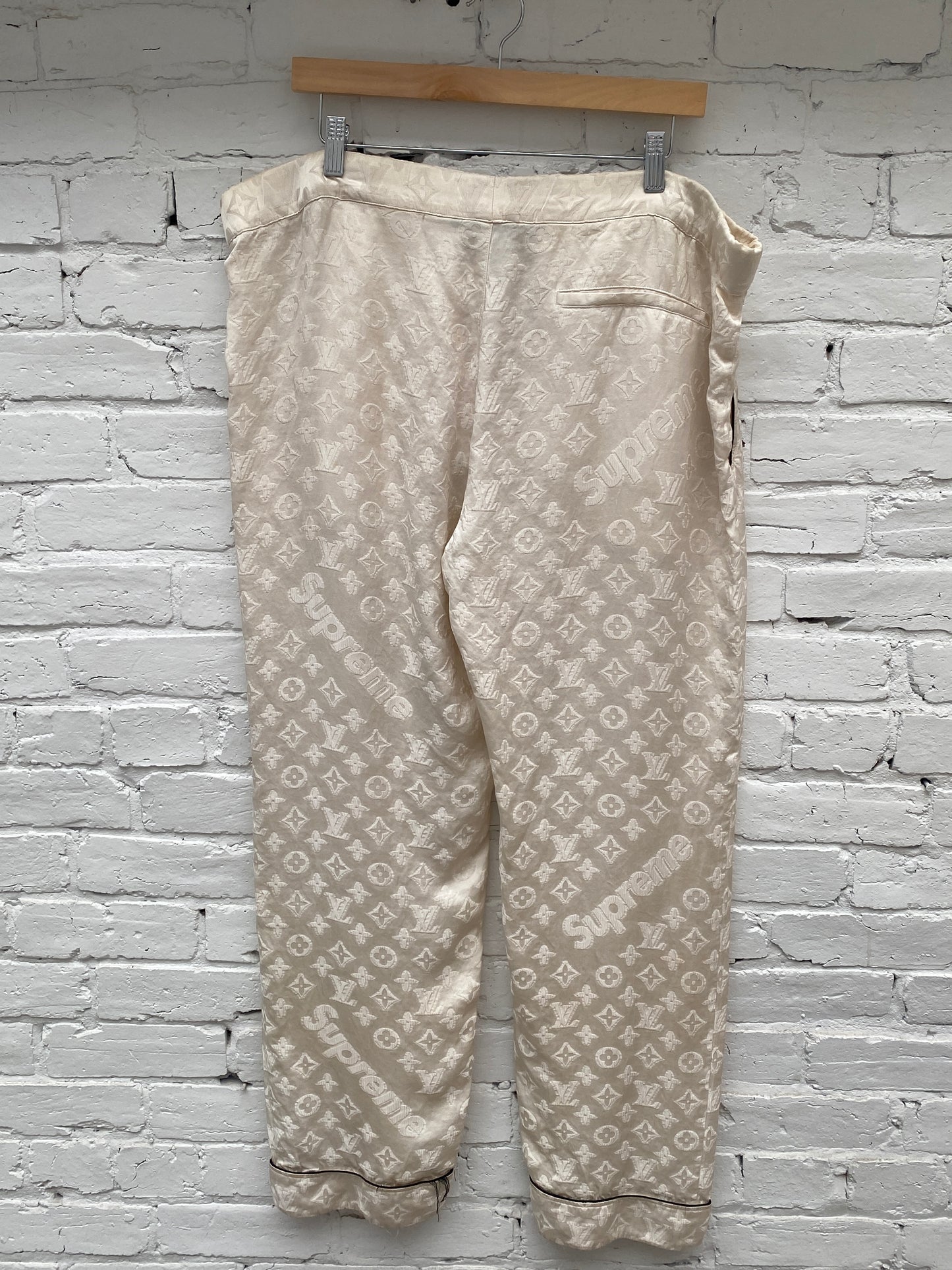 Louis Vuitton X Supreme Cream Monogram Pajamas, L / 50