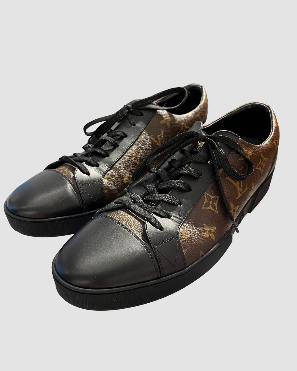 Louis Vuitton Monogram Sneakers