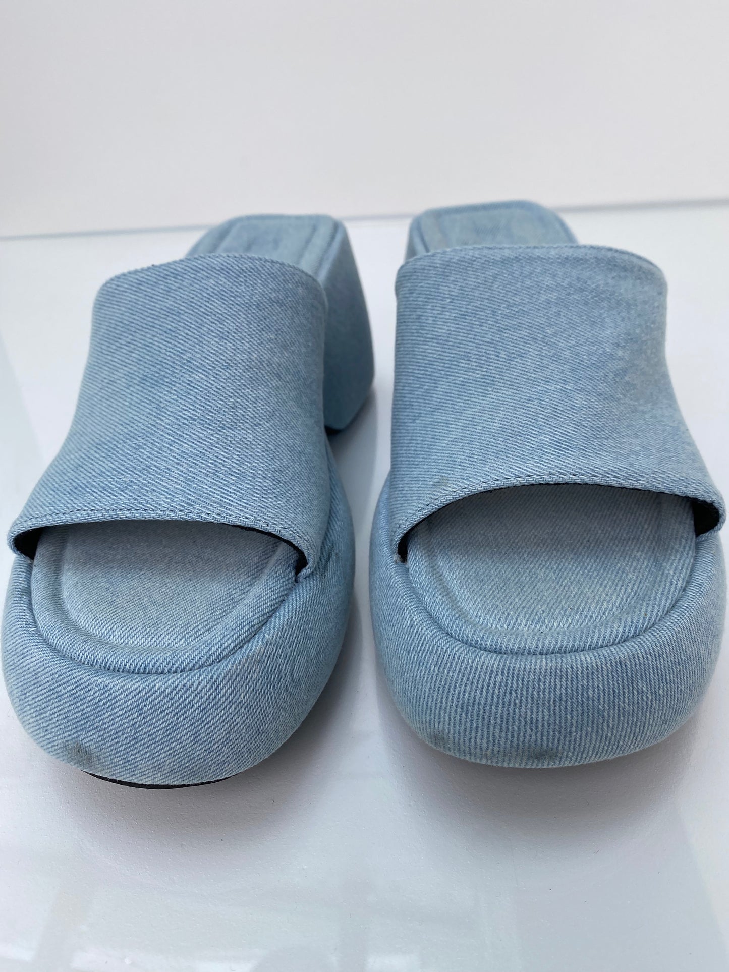 Zara Light Wash Denim Block Heels, 40