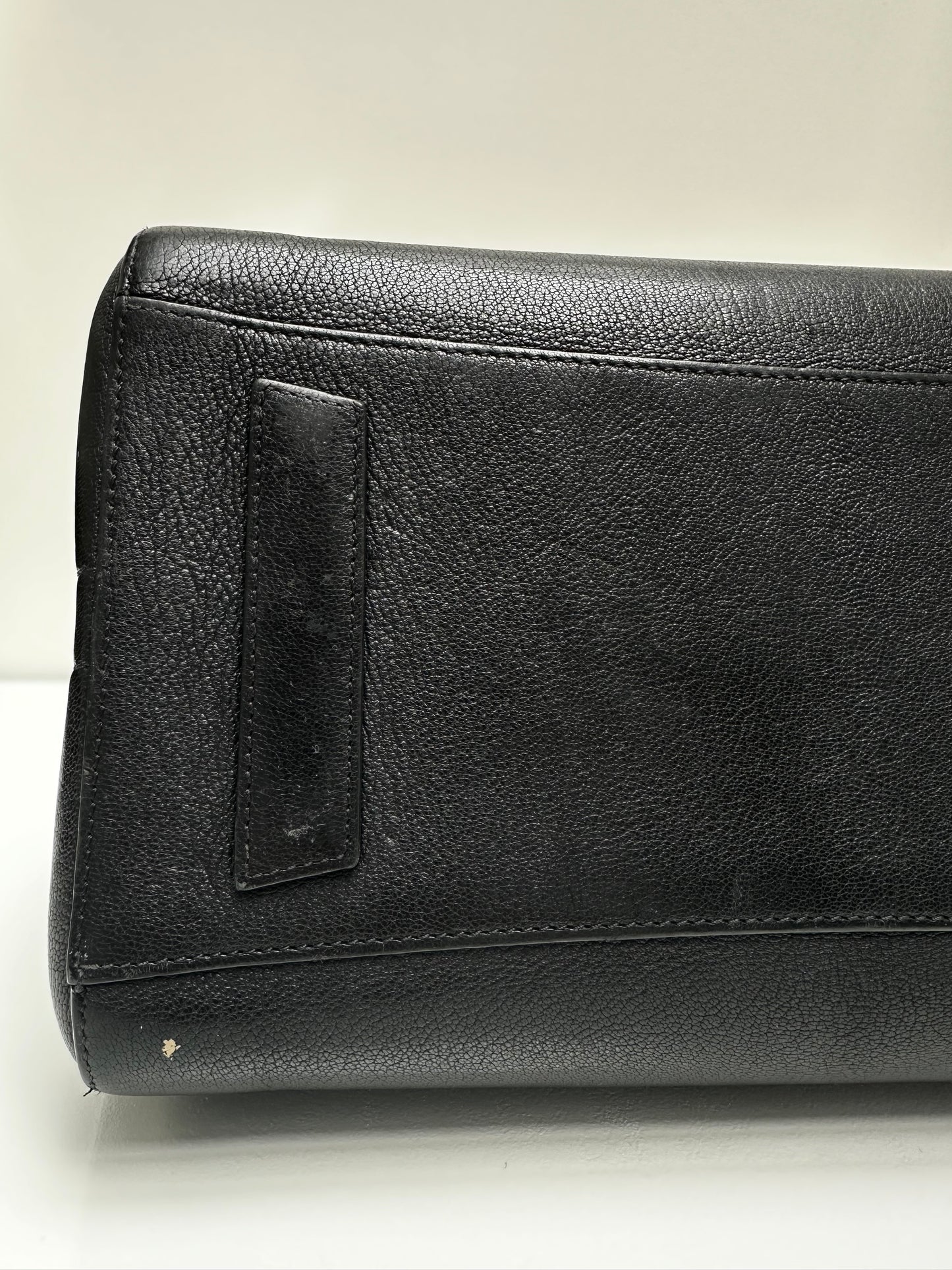 Givenchy Black Antigona Leather Tote