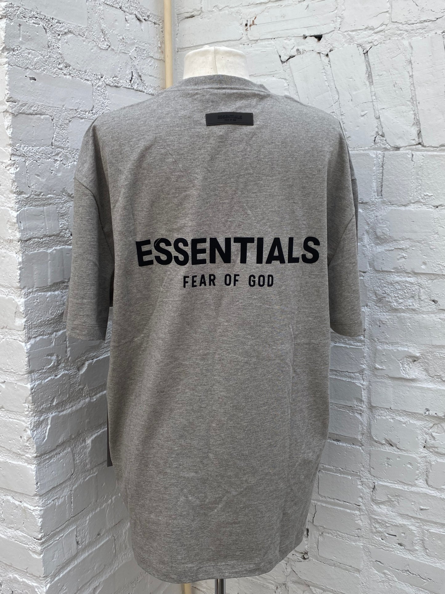 Essentials Fear of God Grey T-Shirt, M