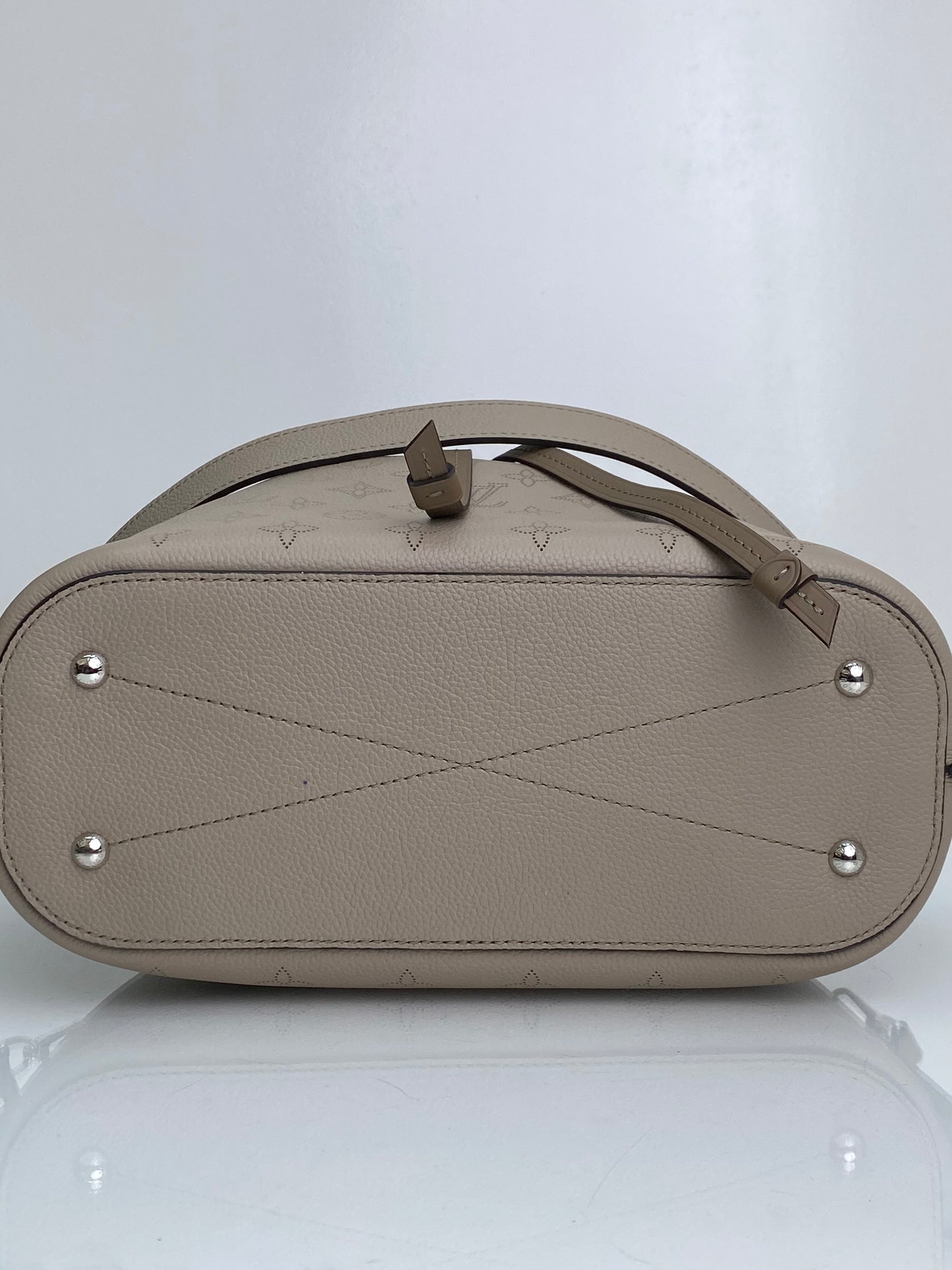 Louis Vuitton Mahina Girolata Bag