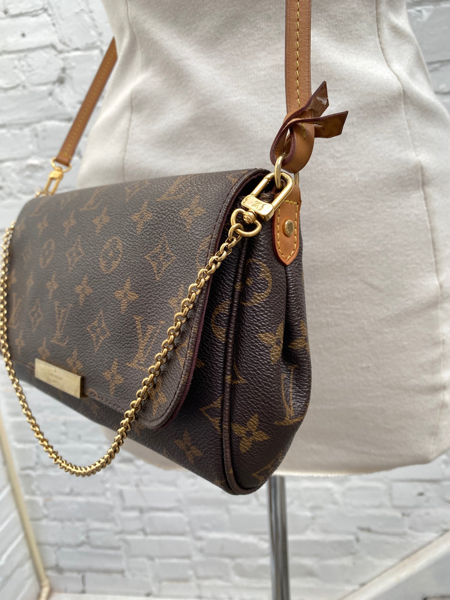 Louis Vuitton Favorite MM Brown Monogram