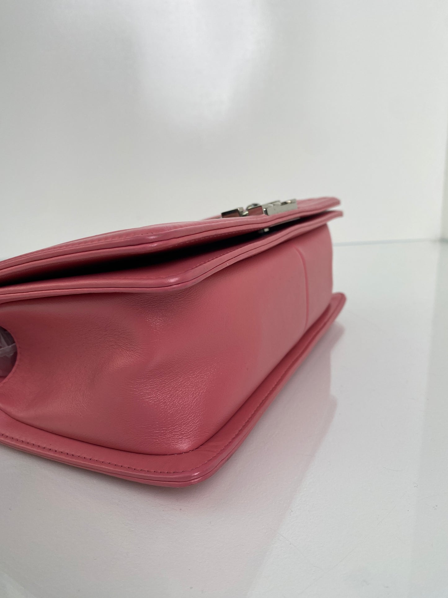 Chanel Boy Medium Pink Chevron Calfskin SHW