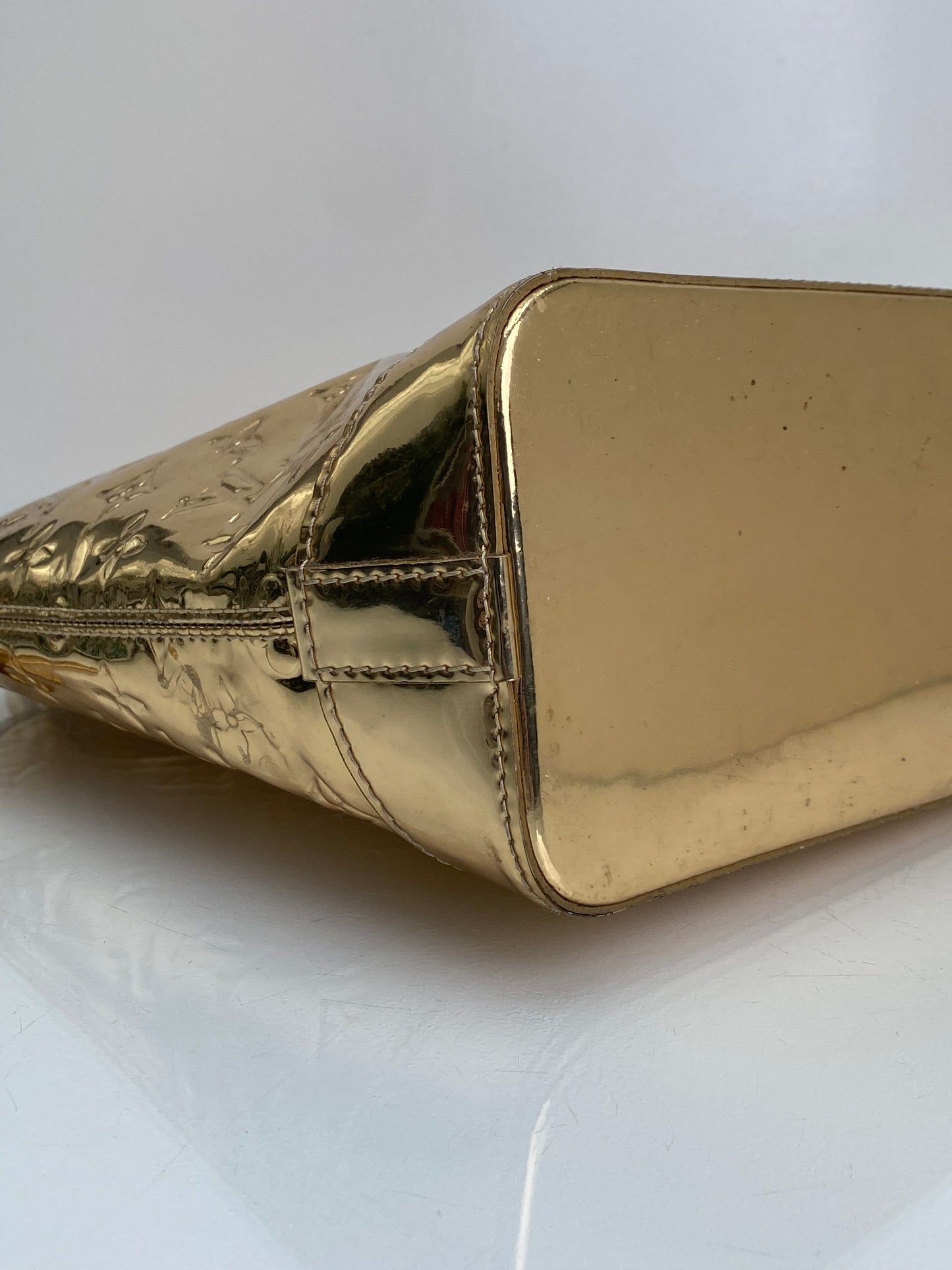 Louis Vuitton Gold Monogram Miroir Lockit PM Bag GHW