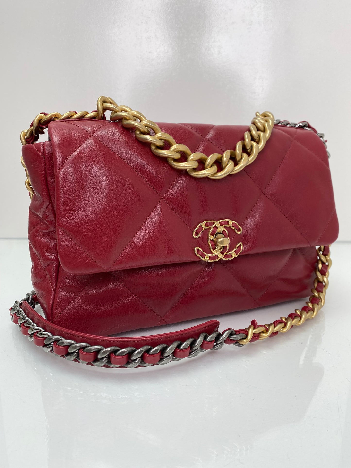 Chanel Red Quilted Medium Flap 19 Bag TTHW