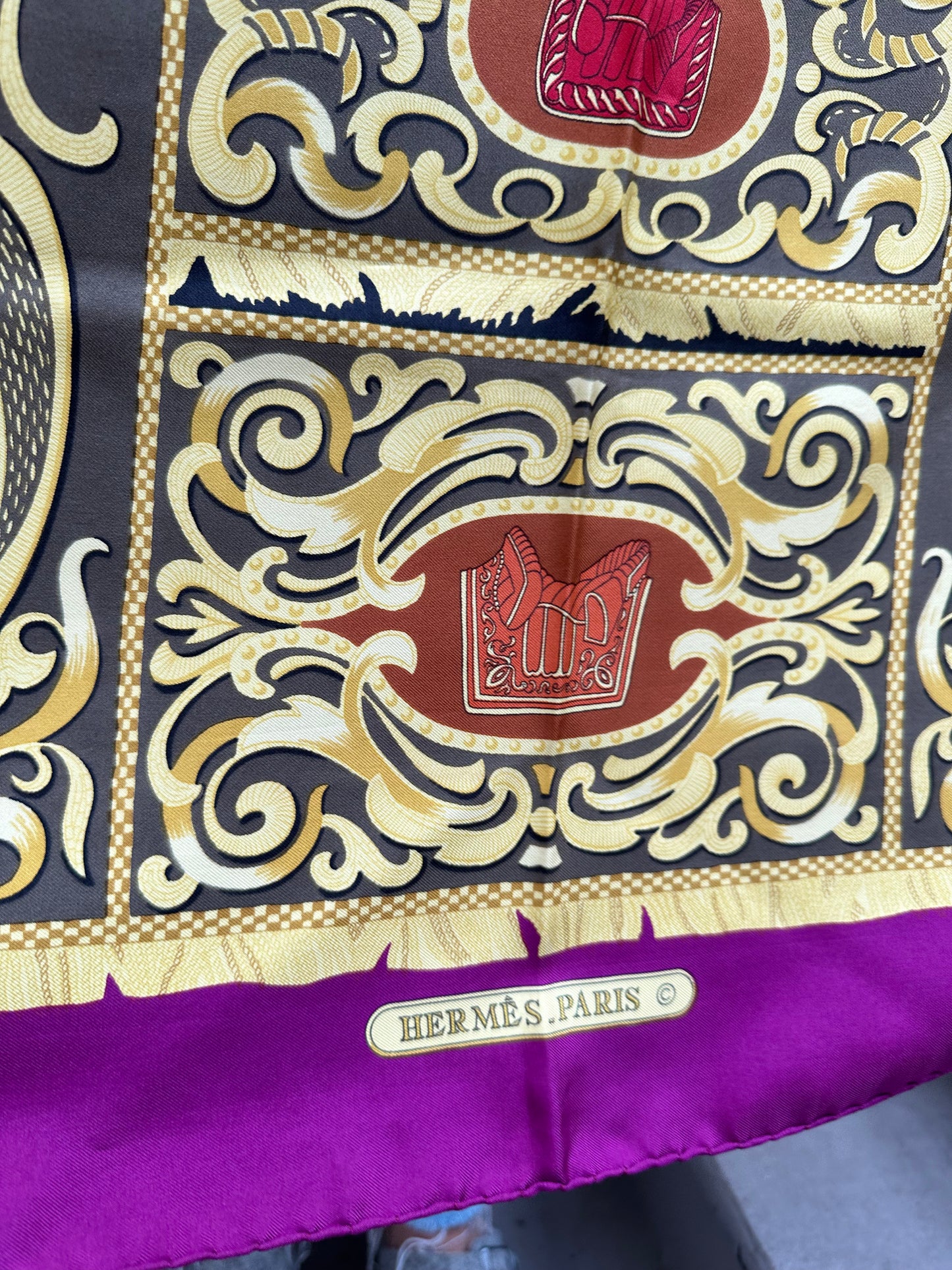 Hermes La Presentation Scarf
