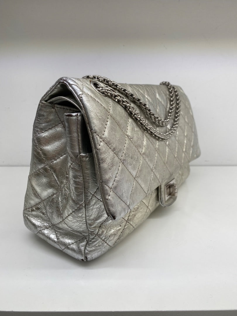 Chanel Jumbo Double Flap Reissue, Metallic Silver SHW
