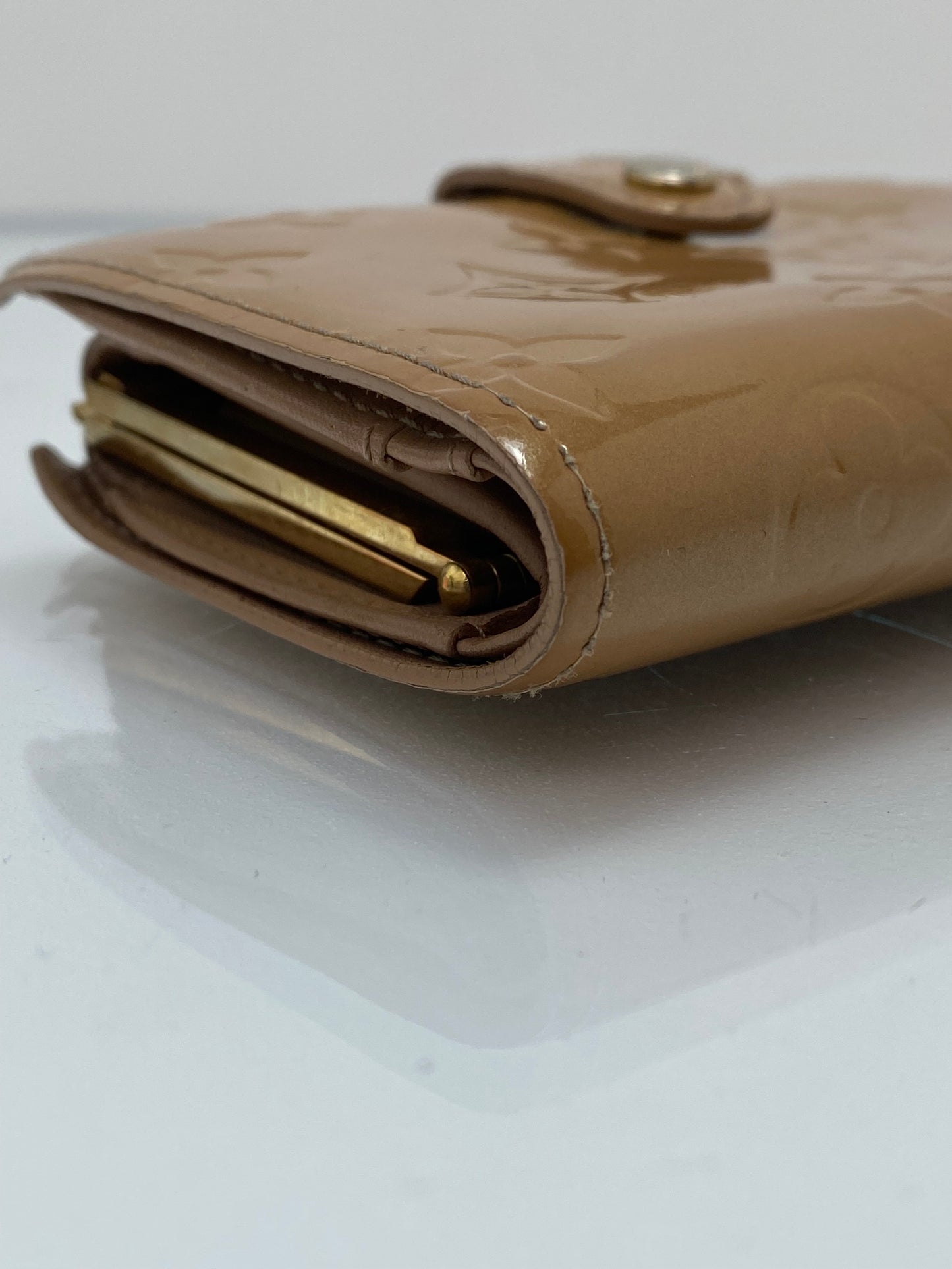 Louis Vuitton Vernis Beige Mini Agenda