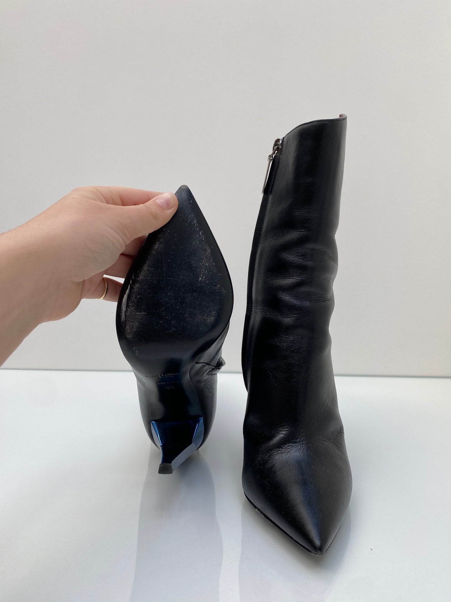 Saint Laurent Black Leather Boots, 35