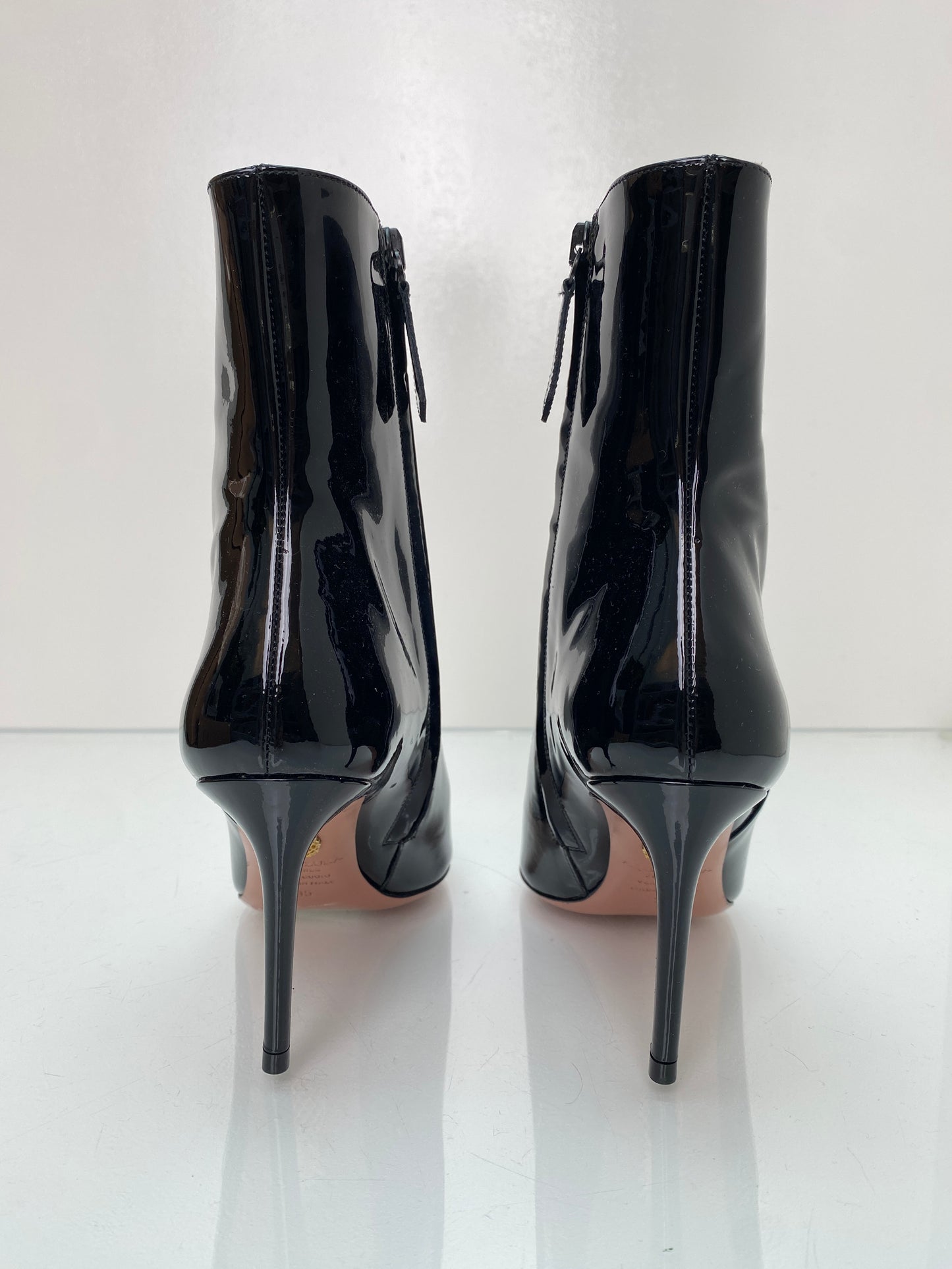Aquazarra Black Patent Leather Boots, 35