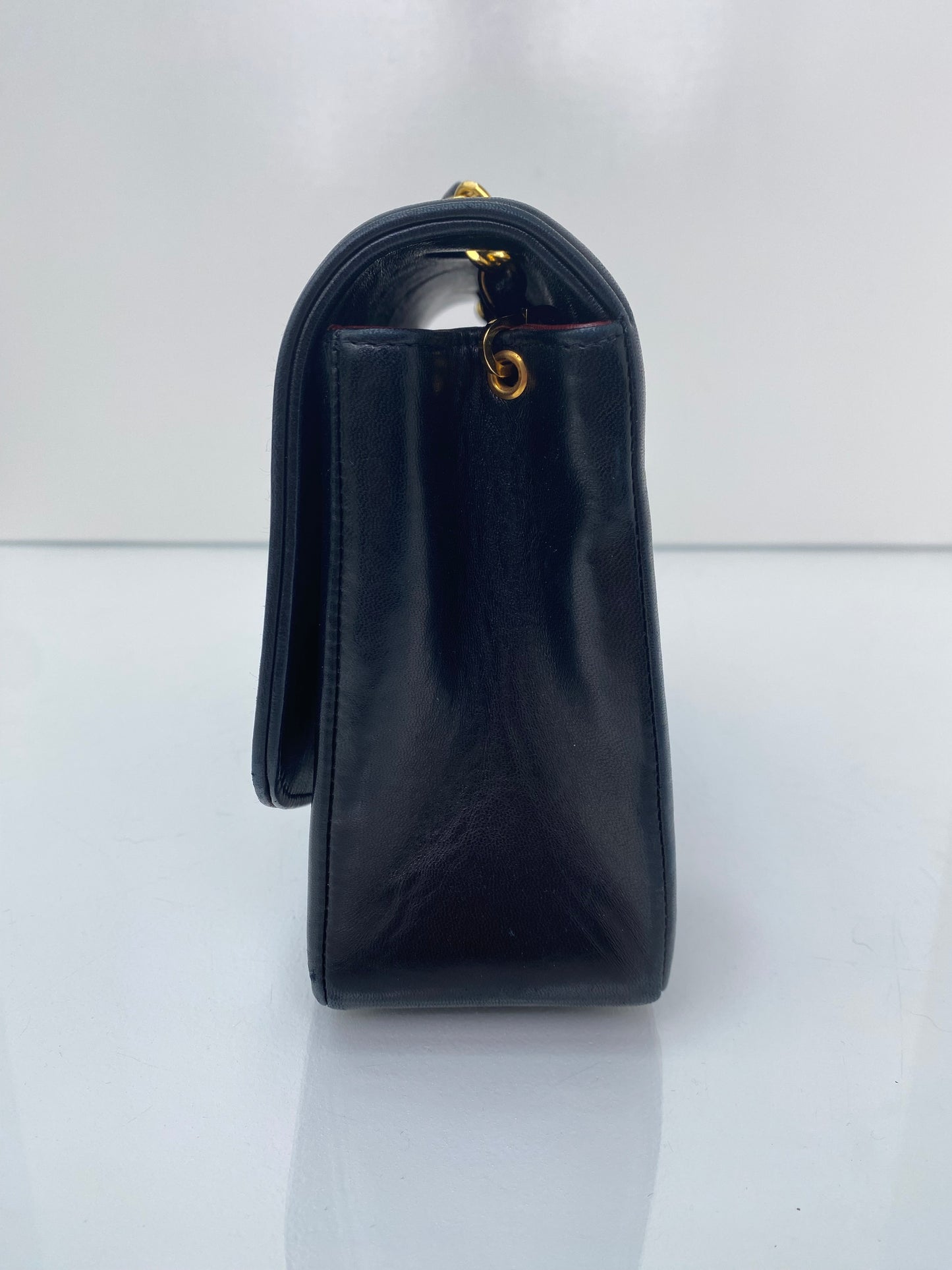 Chanel Diana Black Medium Lambskin 24KGHW
