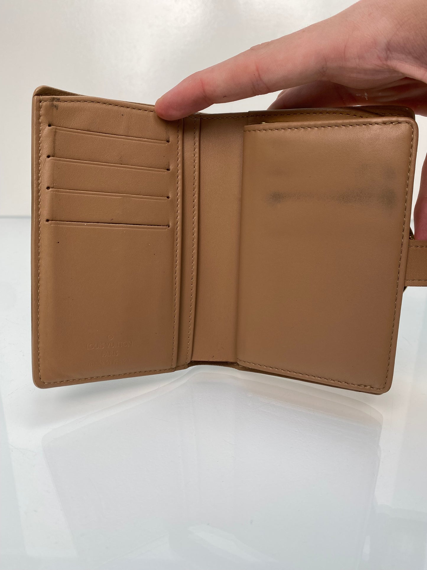 Louis Vuitton Vernis Beige Mini Agenda