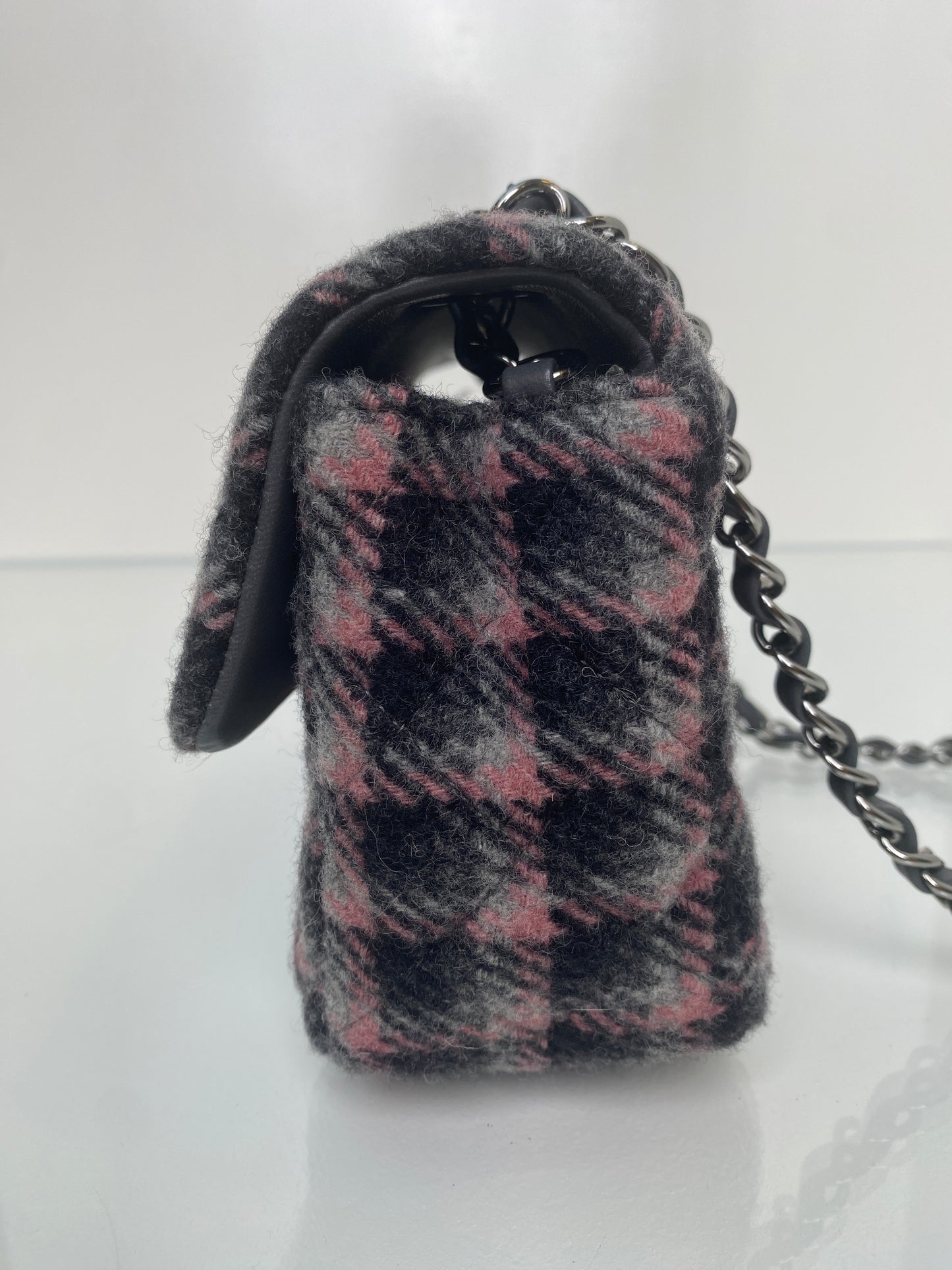 Chanel Classic Flap Small Pink/Black Wool SHW