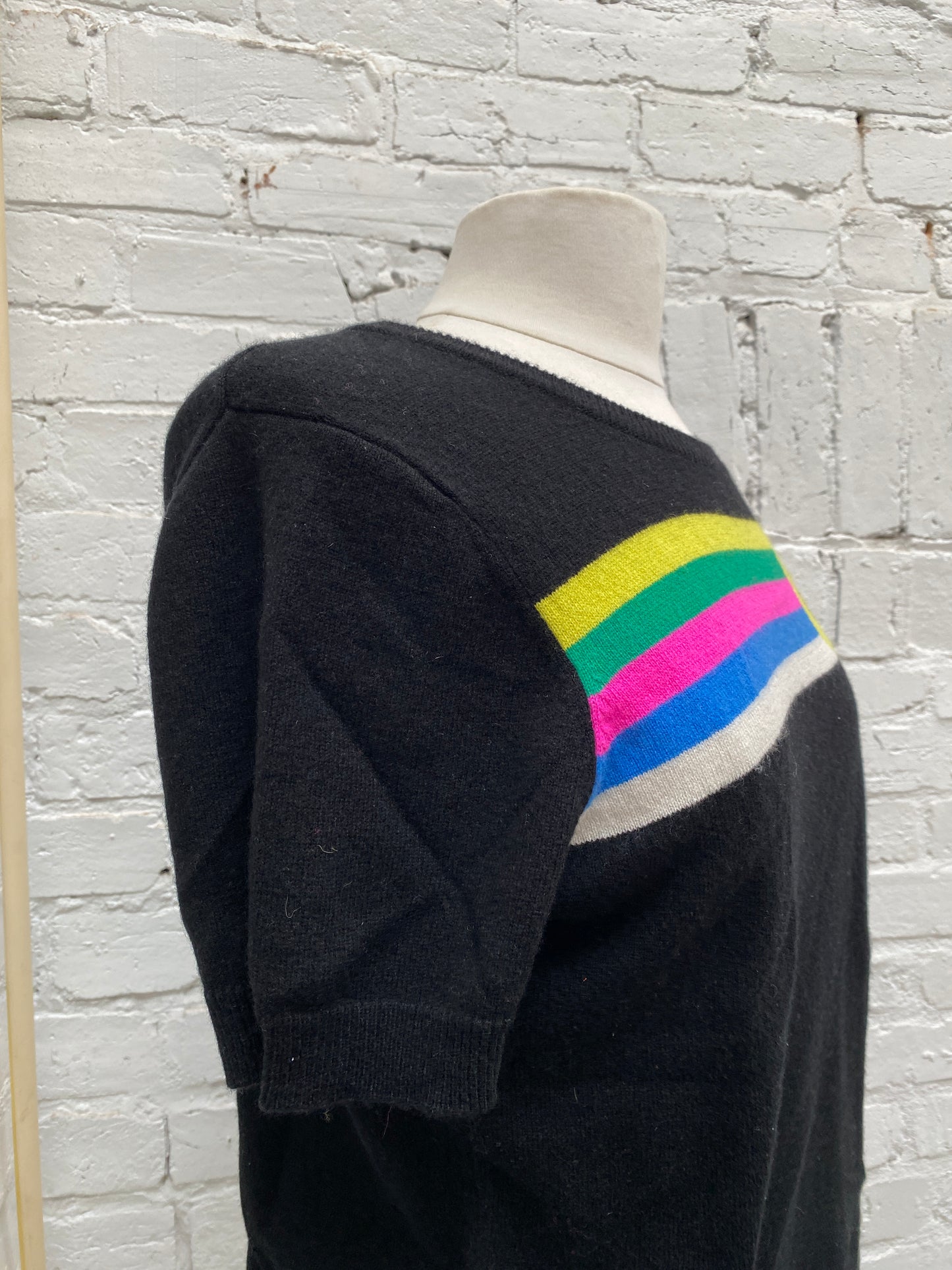 Threads of Privilege Tennis Cashmere Sweater M