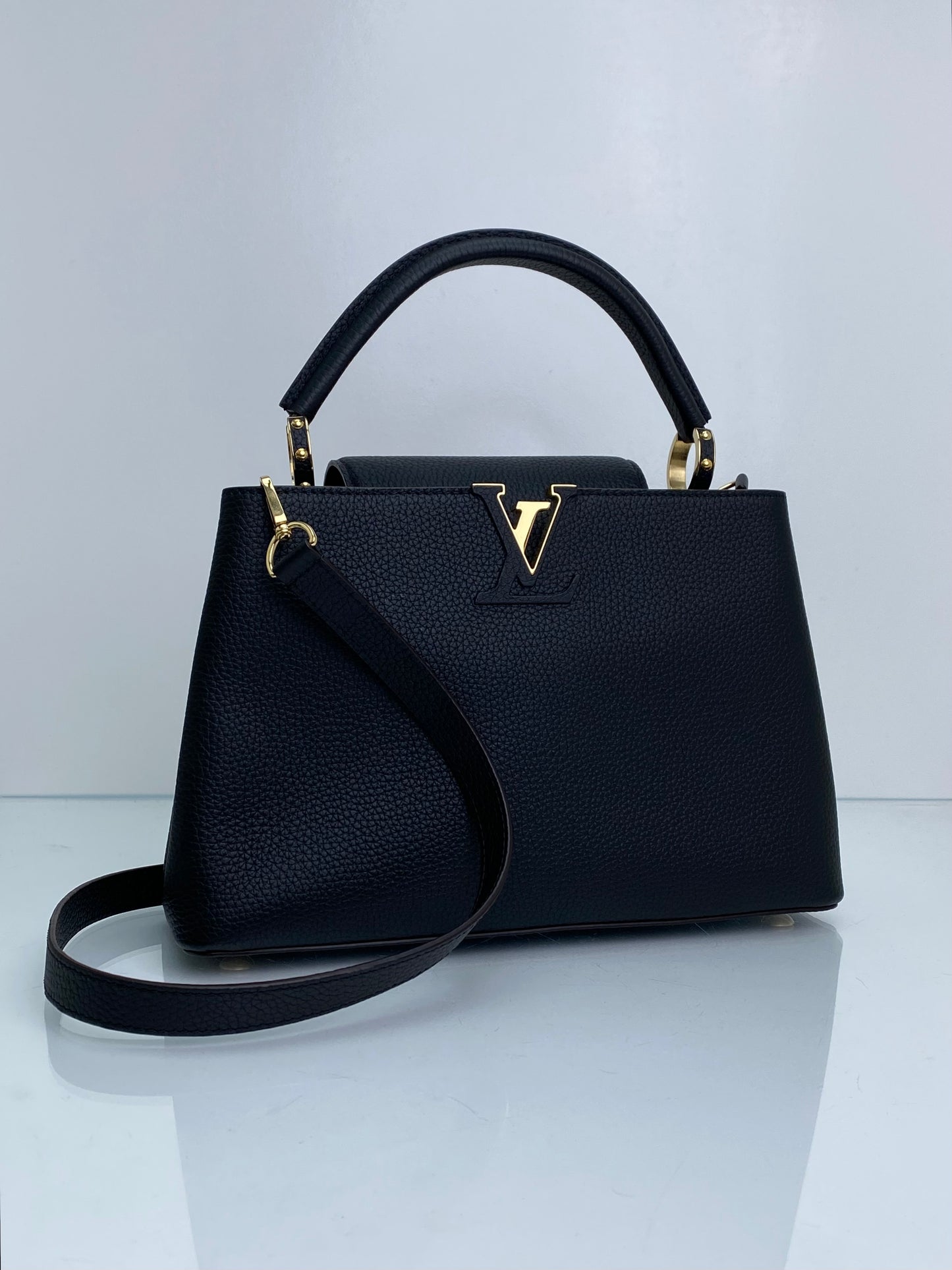 Louis Vuitton Capucines MM Black GHW