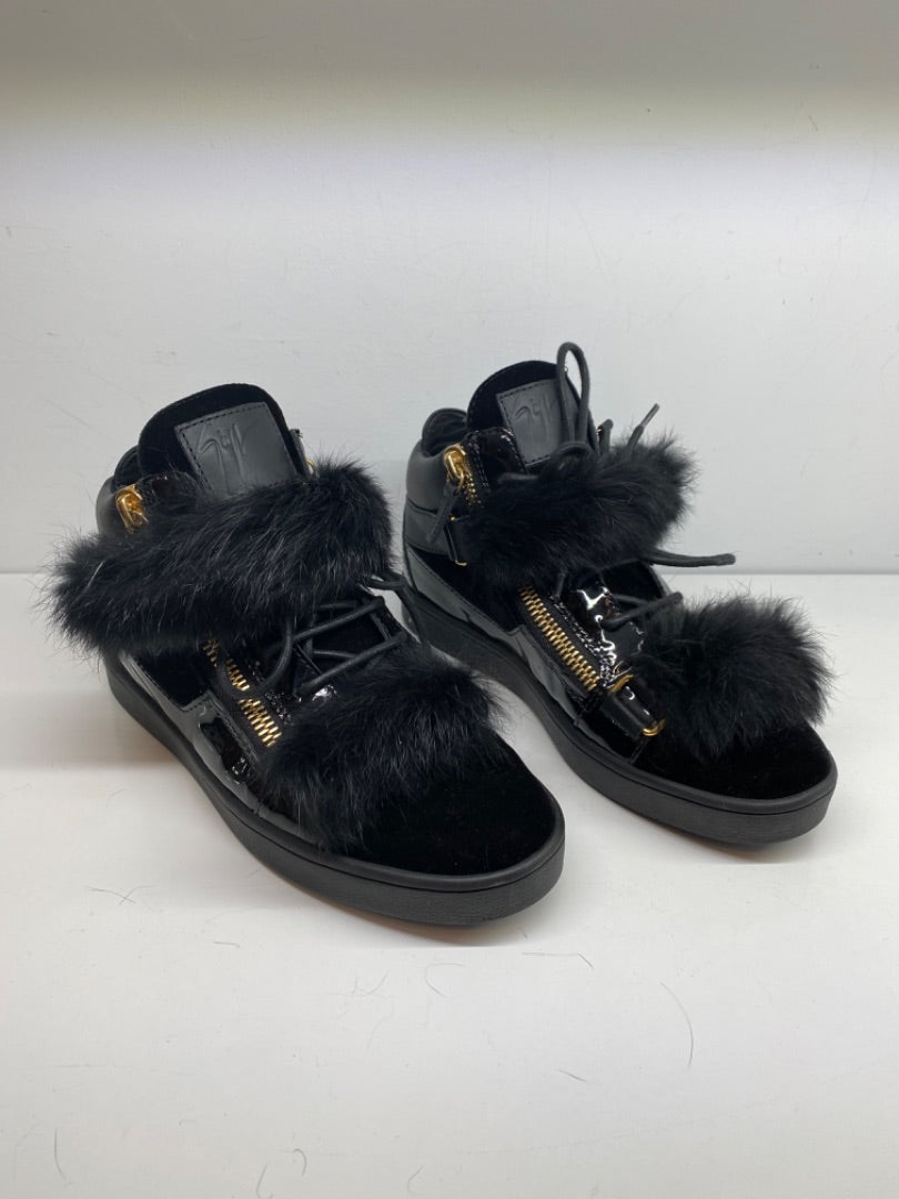 Guiseppe Zanotti Fur & Patent Shoes, 38.5