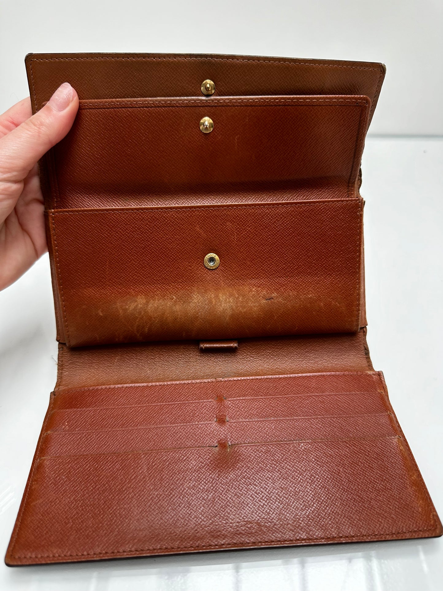 Louis Vuitton Monogram Sarah Wallet