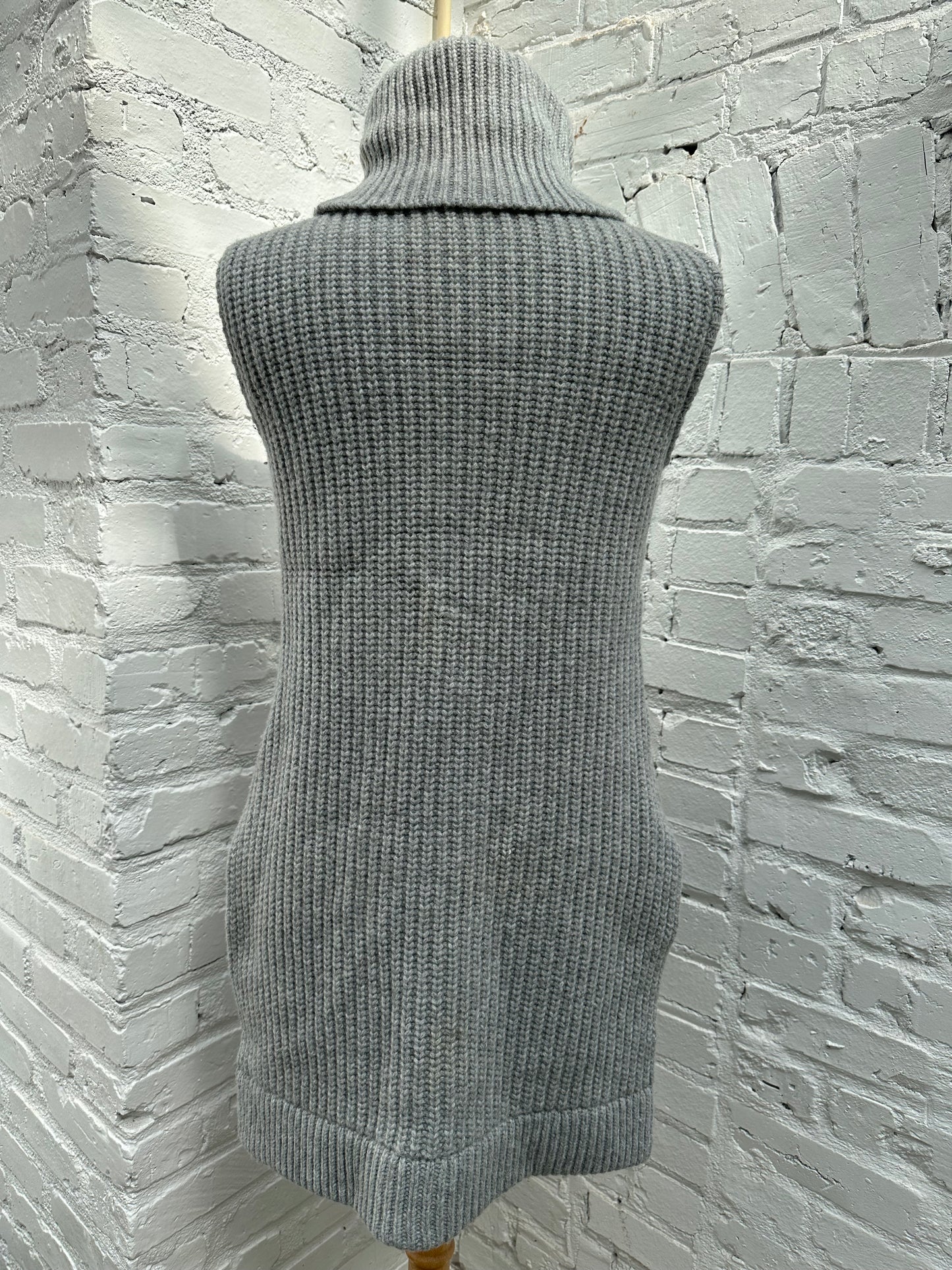 Saks Fifth Avenue Grey Knit Turtle Neck Sweater, XS
